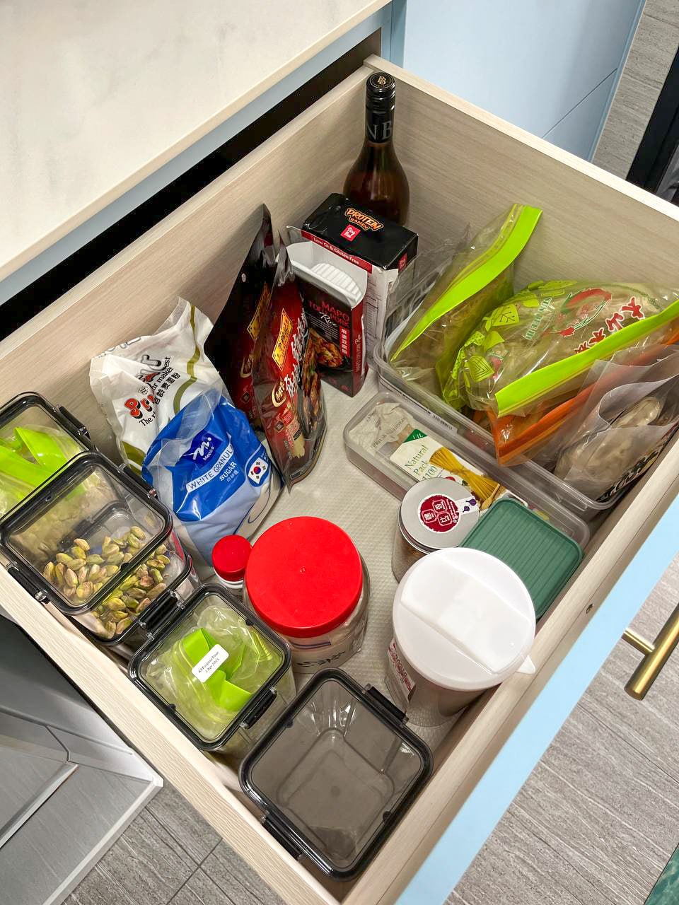A peep into our kitchen cabinets!  - Organized pantry, food storage, kitchen drawer, meal prep, meal planning, grocery list