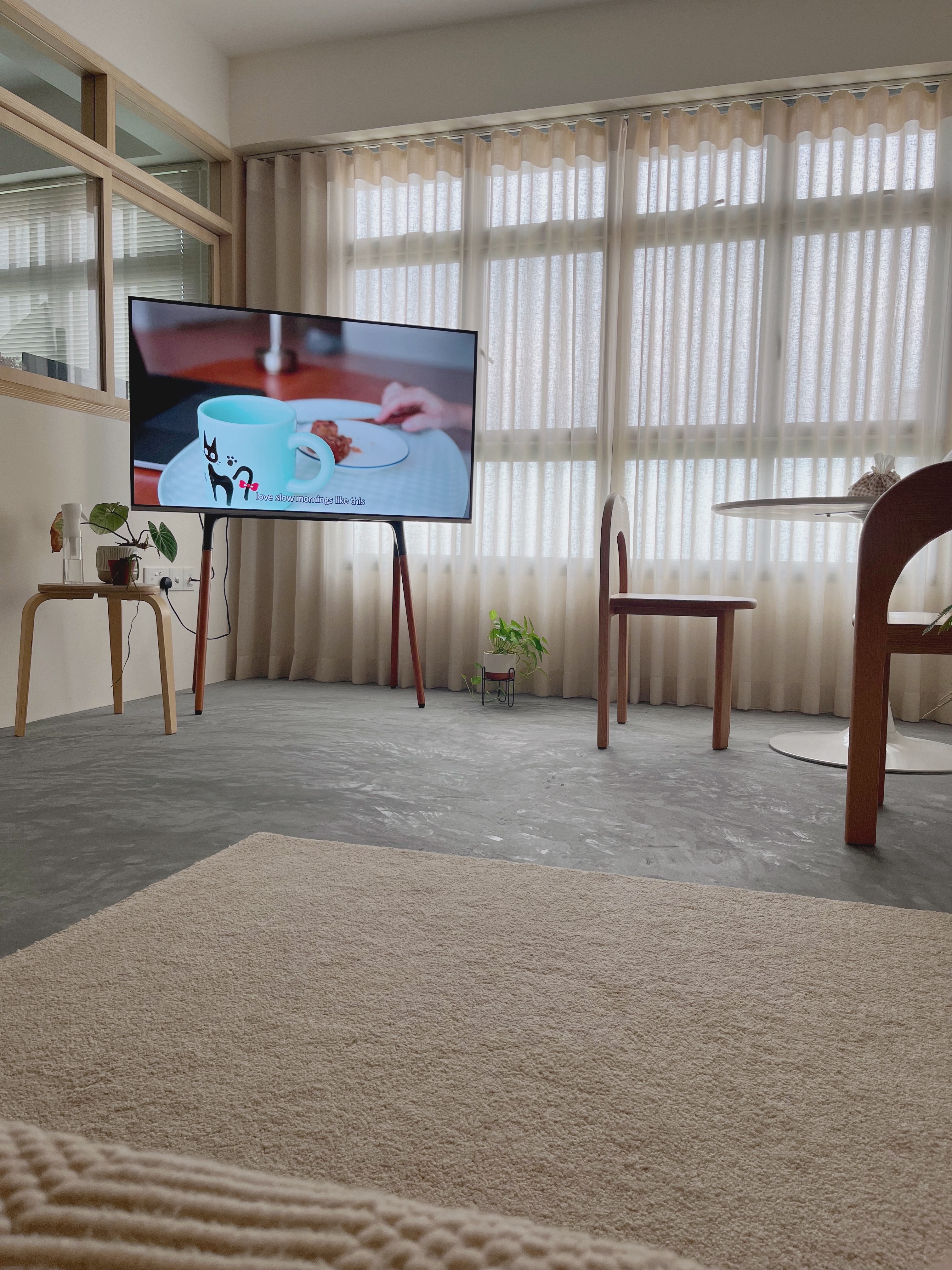 Chilling at home on the weekends - fav spots - Large modern living room, cozy room, large TV screen, natural light, indoor