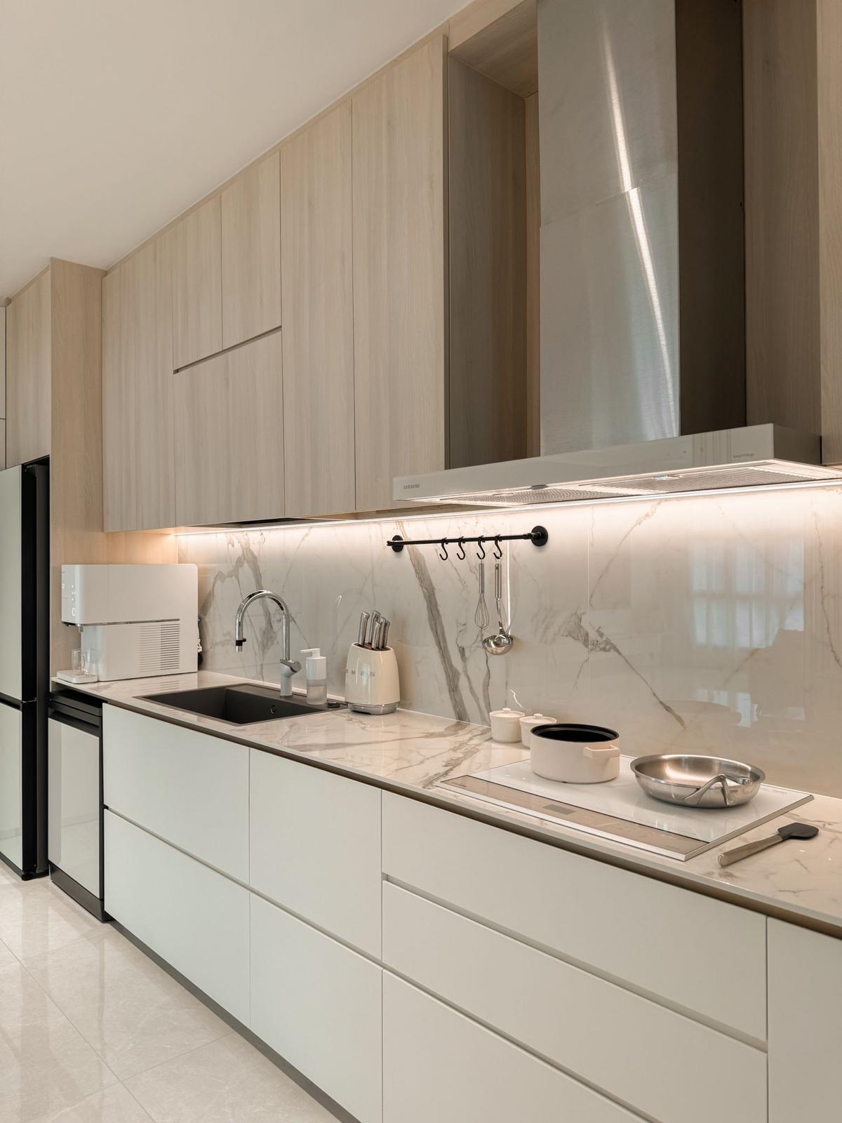 Kitchen-Organisation:-Tidy-&-practical