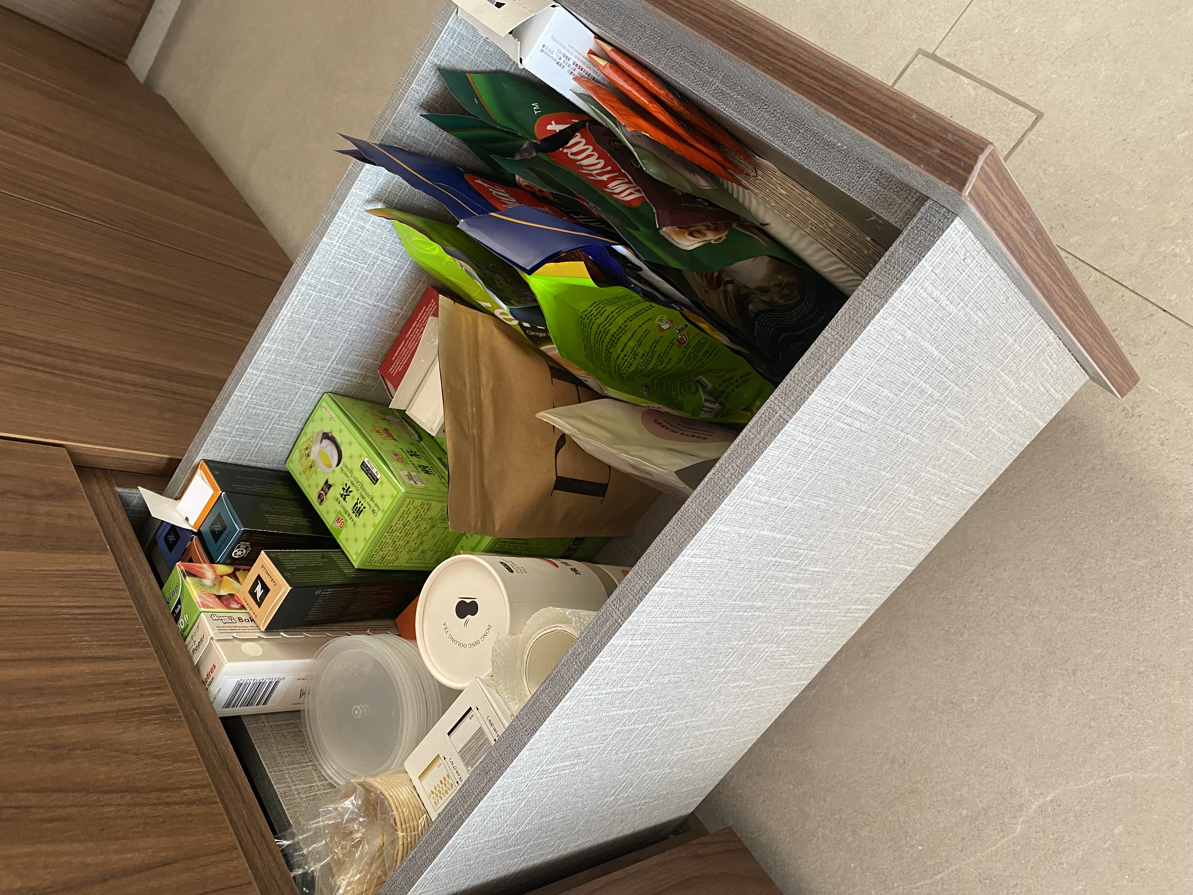 Stuff we keep in our small kitchen and how we did it ✨ - Organized pantry drawer, neatly packed snacks, assorted food items