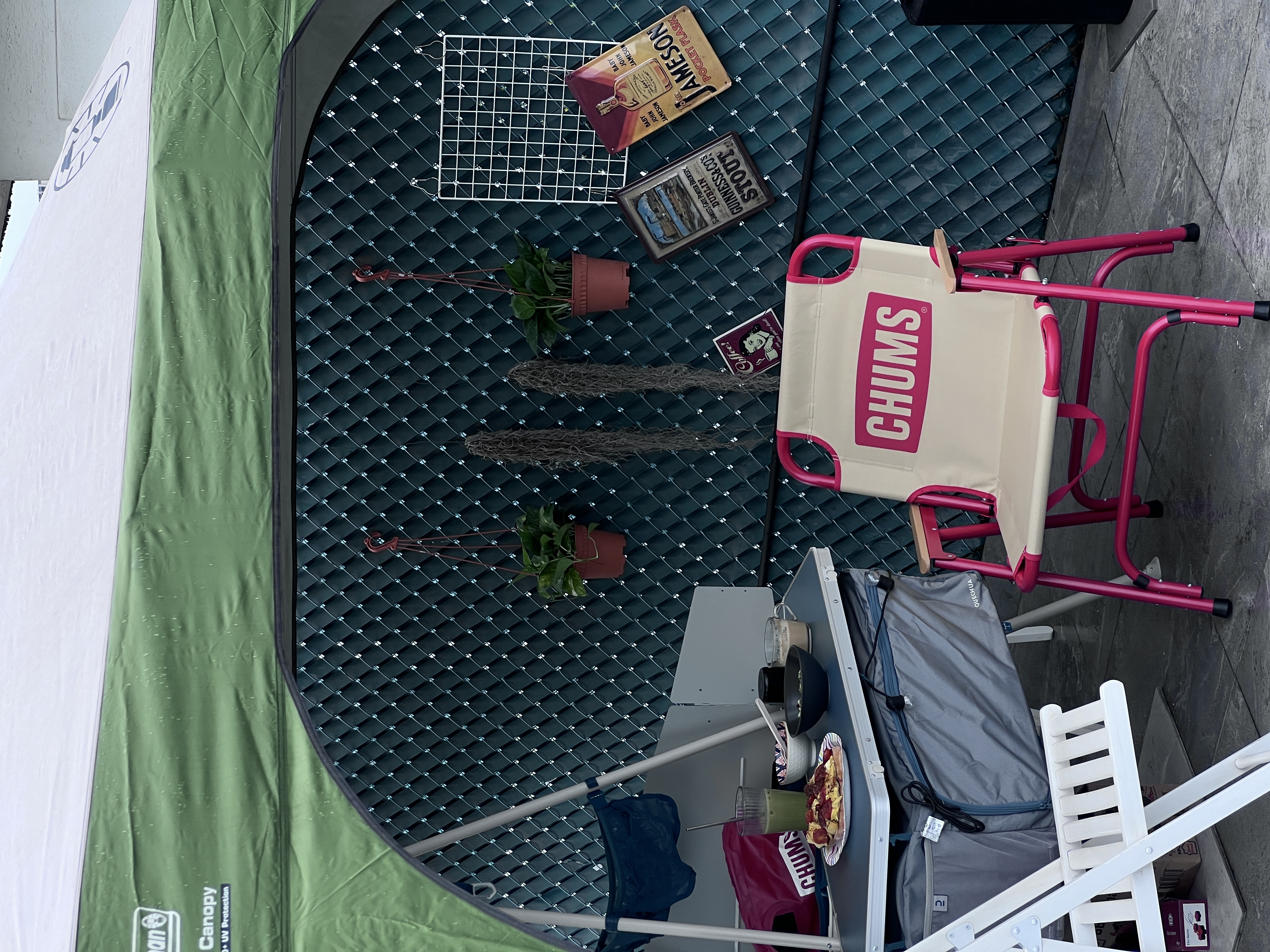 The roof is on FIRE!! 🔥🔥🔥 - Green tent, outdoor furniture, patio furniture, camping chairs, folding chairs, patio table