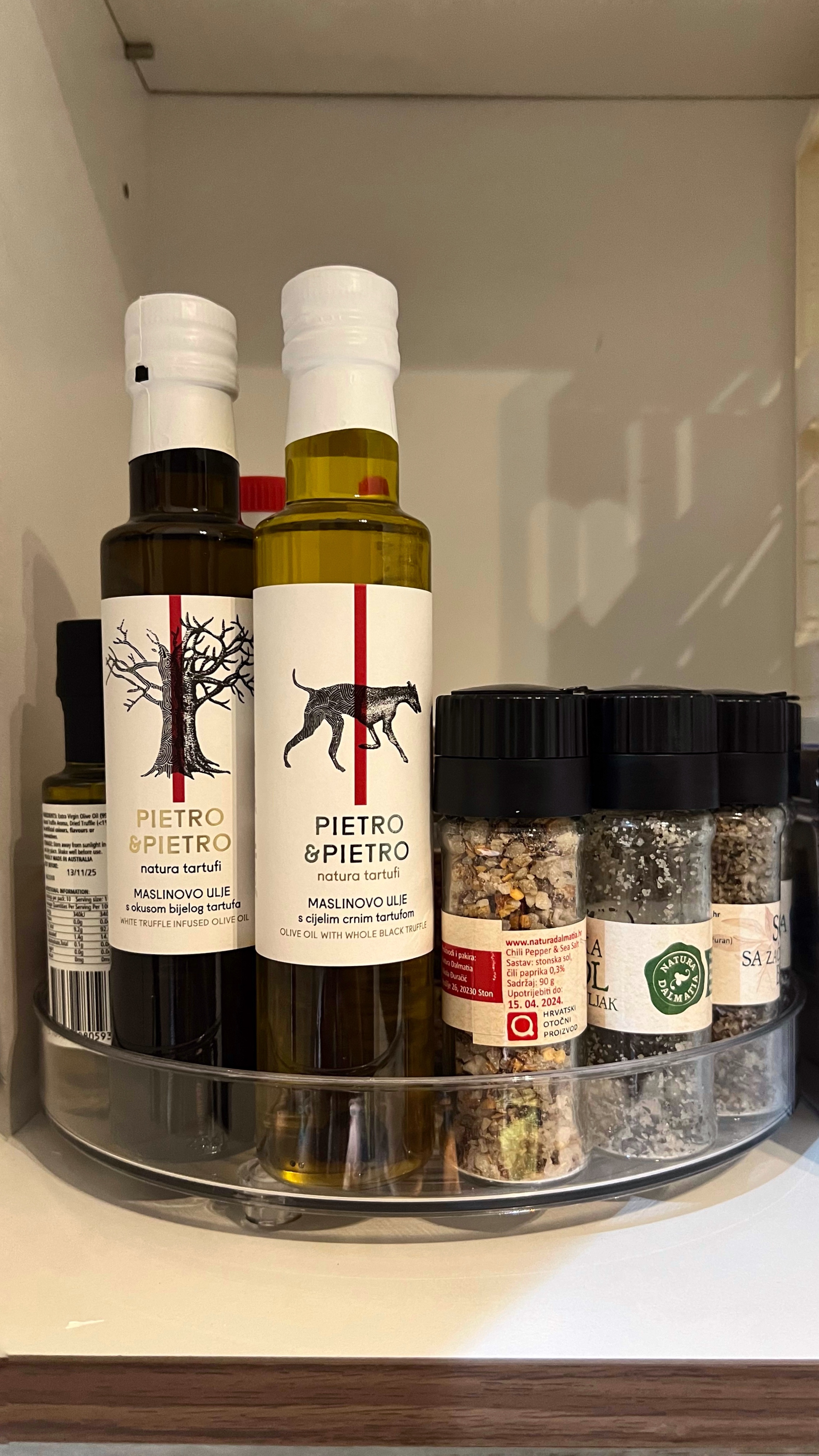 From Clutter to Calm: Transforming with Thoughtful Organization - Natural olive oil, Pietro & Pietro, Maslinovo ulie, Whole