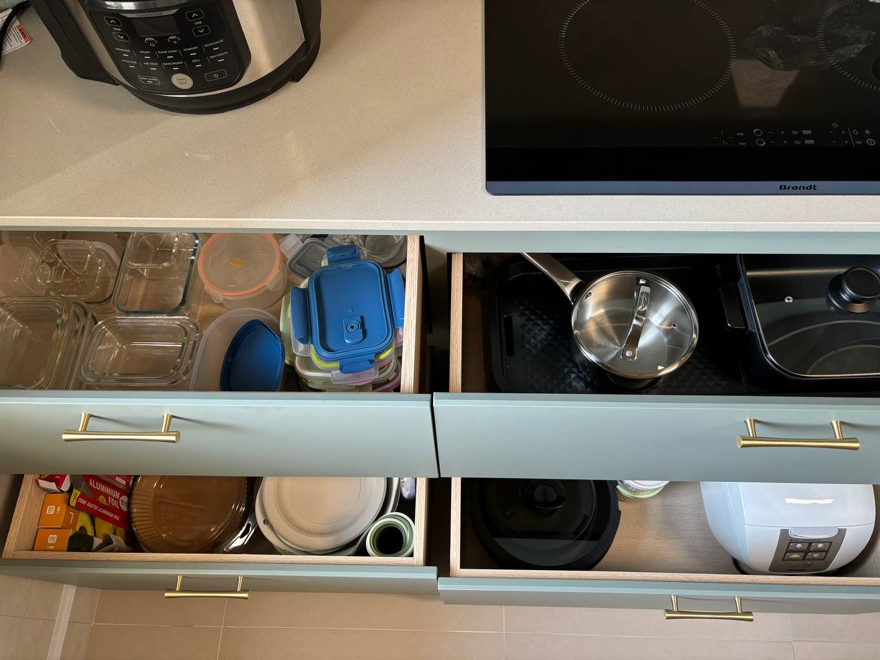 Utilising deep drawers & tower cabinet for Kitchen organisation - Cabinet organization, kitchen drawer, transparent