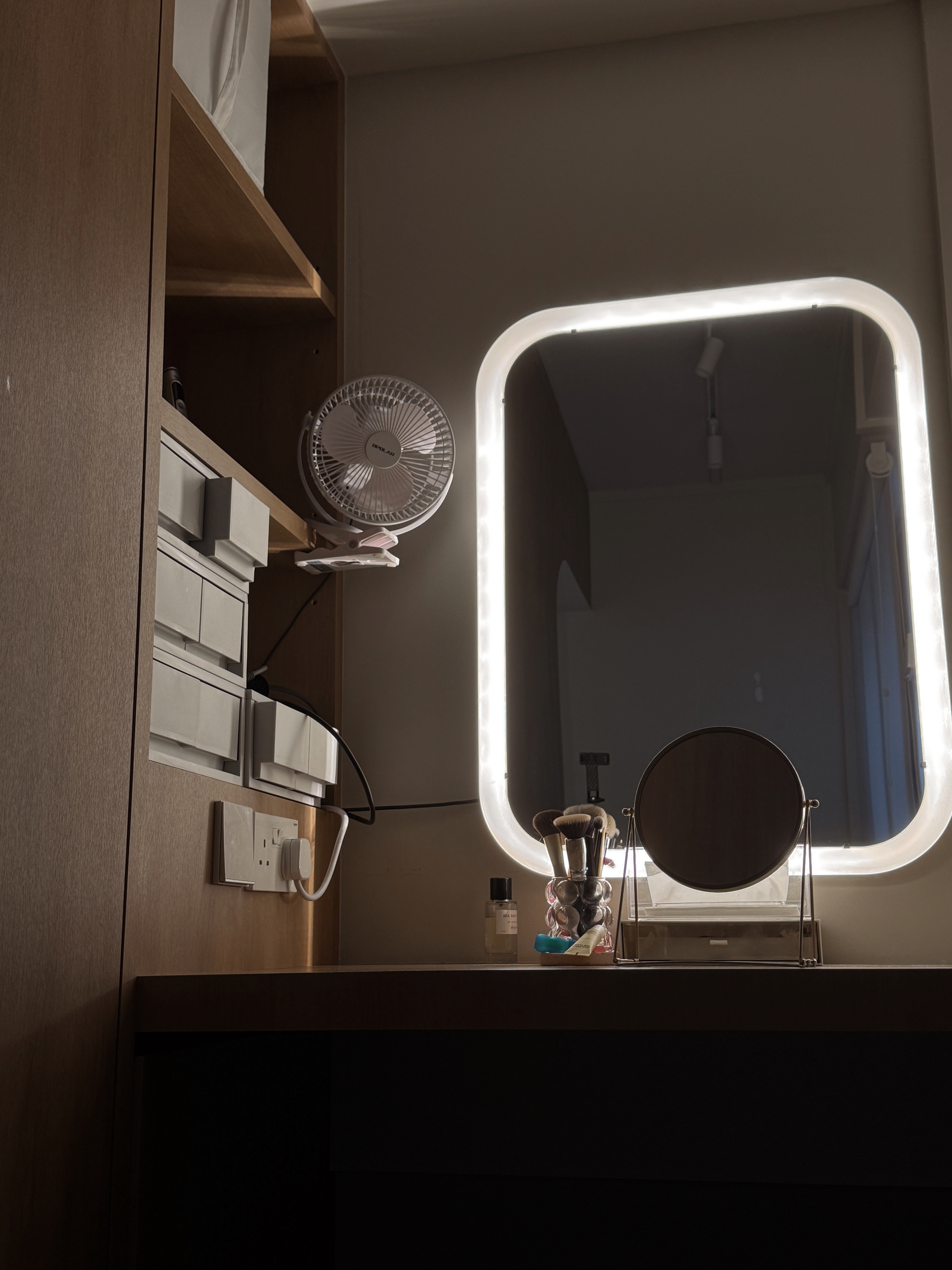 Home Reno Regrets - What We Could Have Done Differently - Wooden wardrobe, fan, illuminated mirror, vanity table, makeup