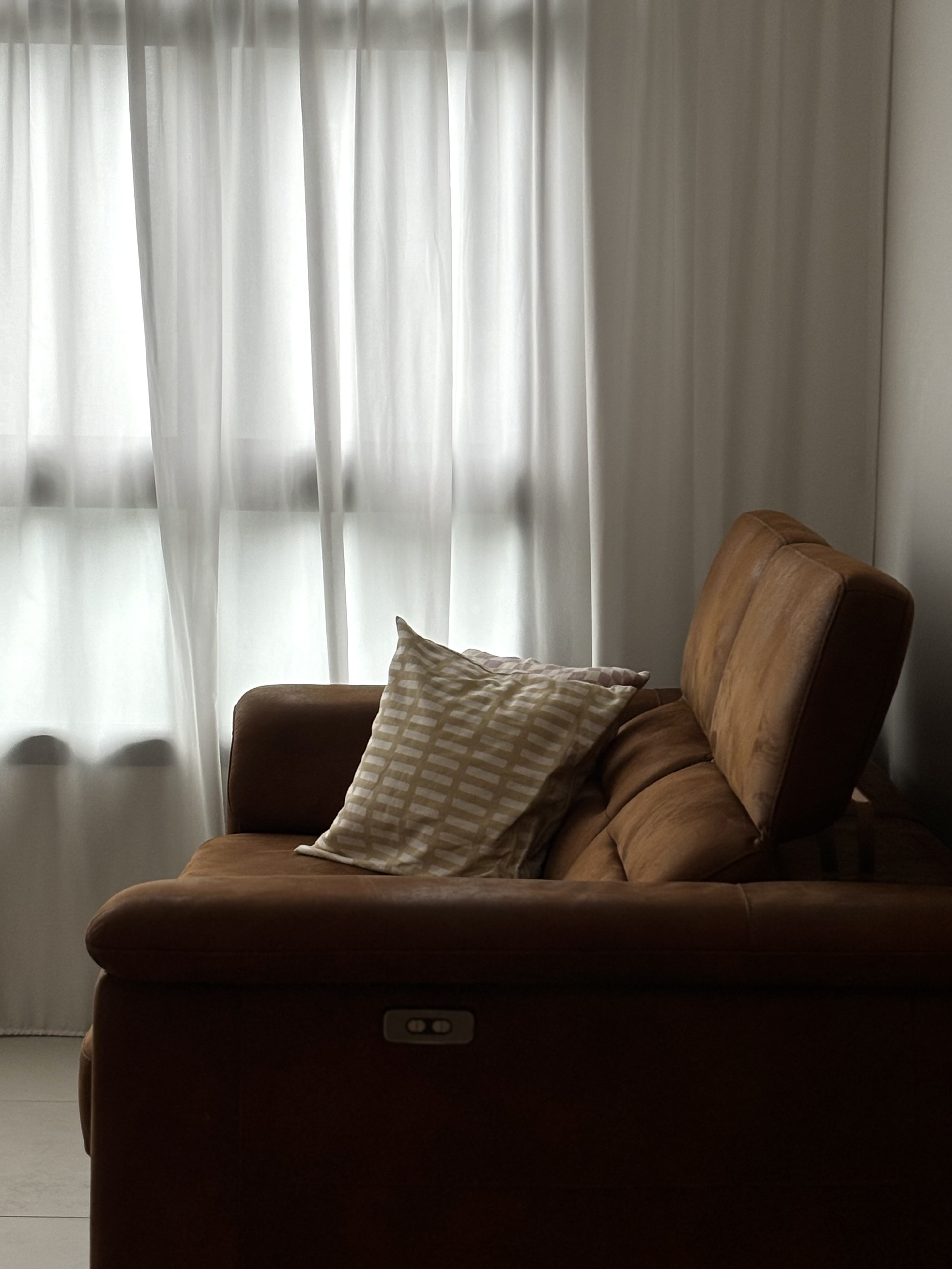 A Simple Mid-Century Modern 4-Rm BTO under $60k - White sheer curtains softly filter natural light, creating a serene