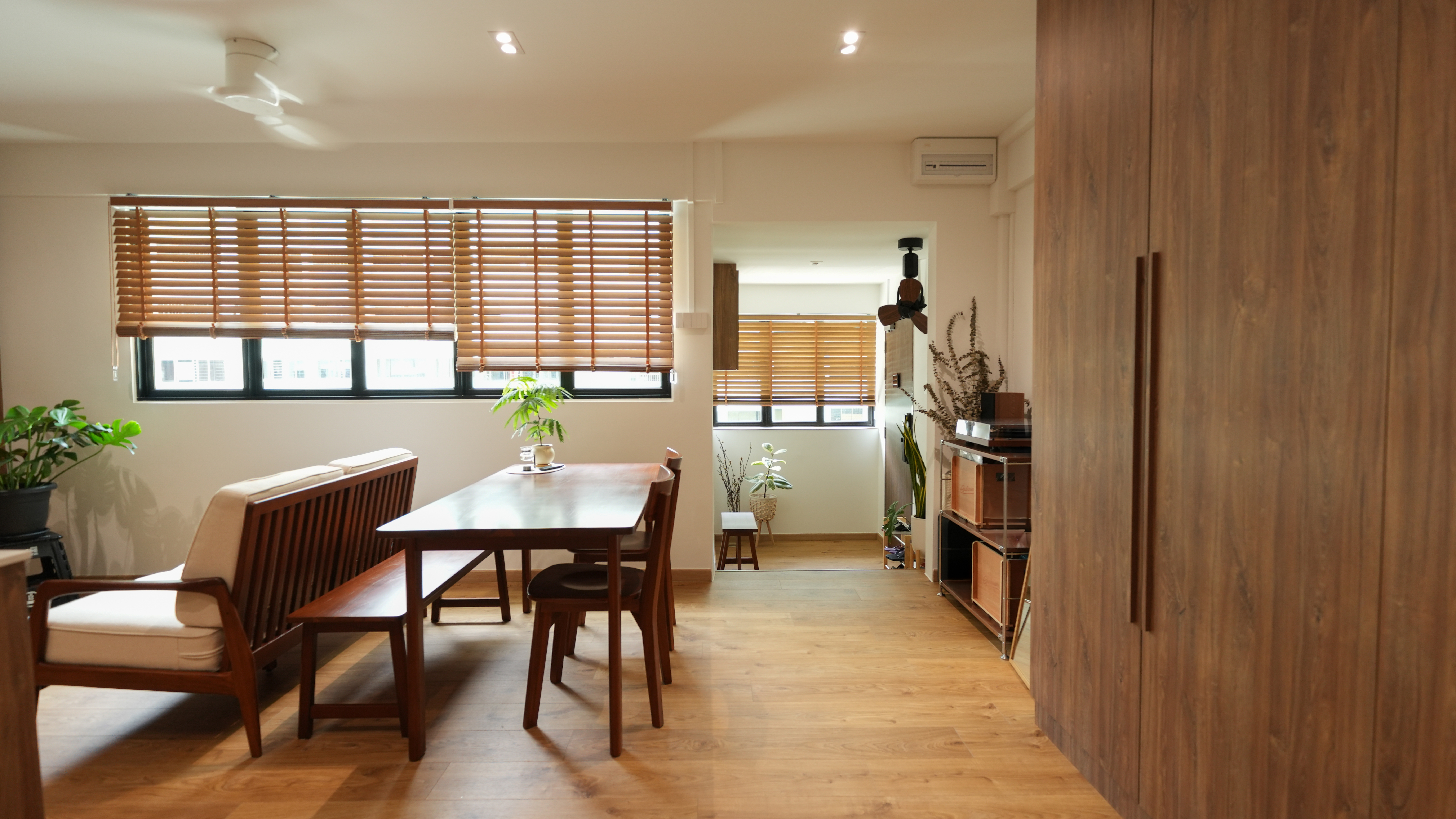 Inside-a-Coffee-Content-Creator's-Home-Cafe-:-Living-Room-Edition