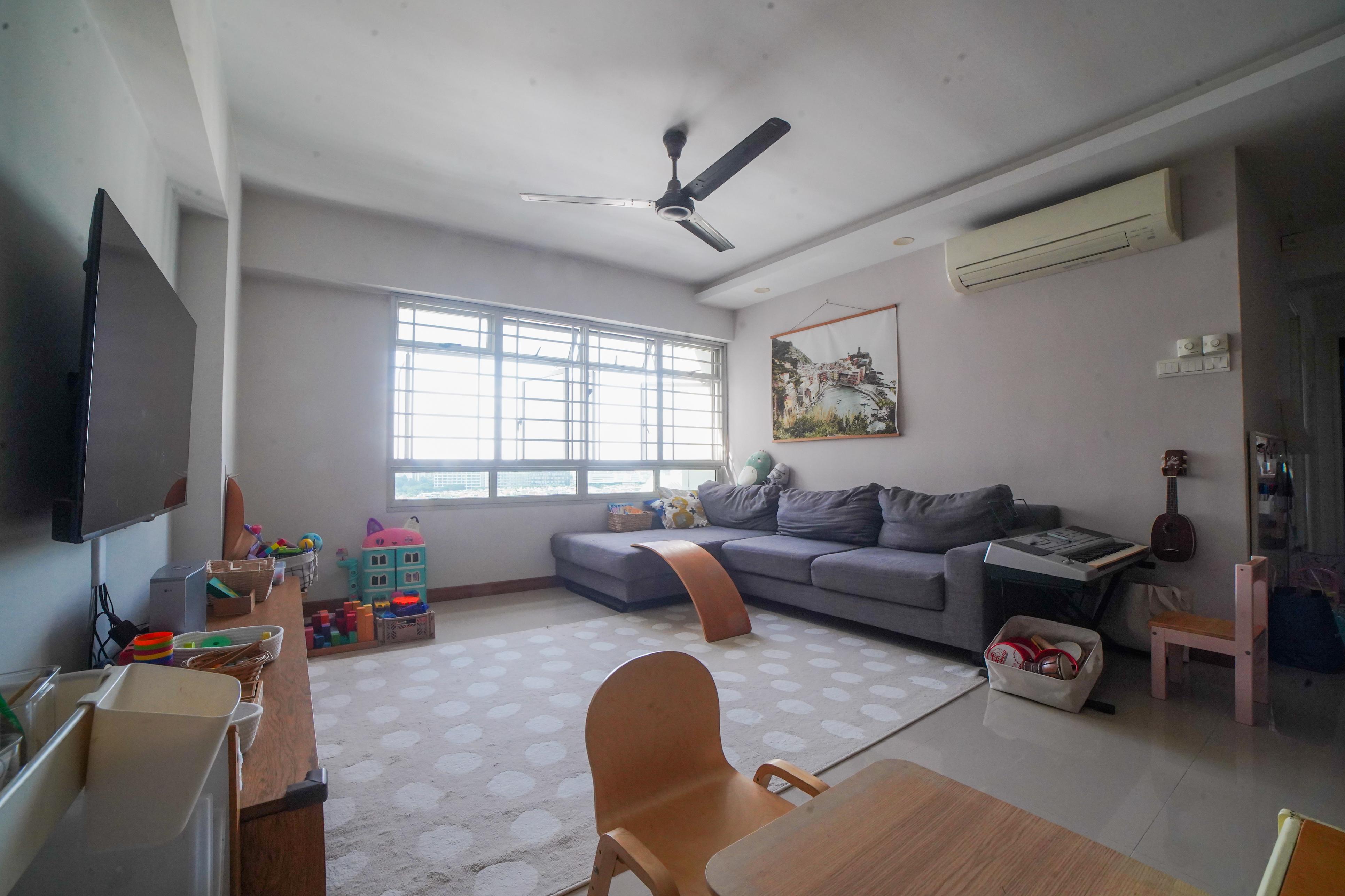 Creating a Cozy Home: Harmonizing Spaces for Both Kids and Adults - Children's playroom, living room, cozy living room