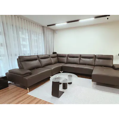Customer home photo 6: Living Room | Simple and Stylish | 5rm BTO in Tampines
