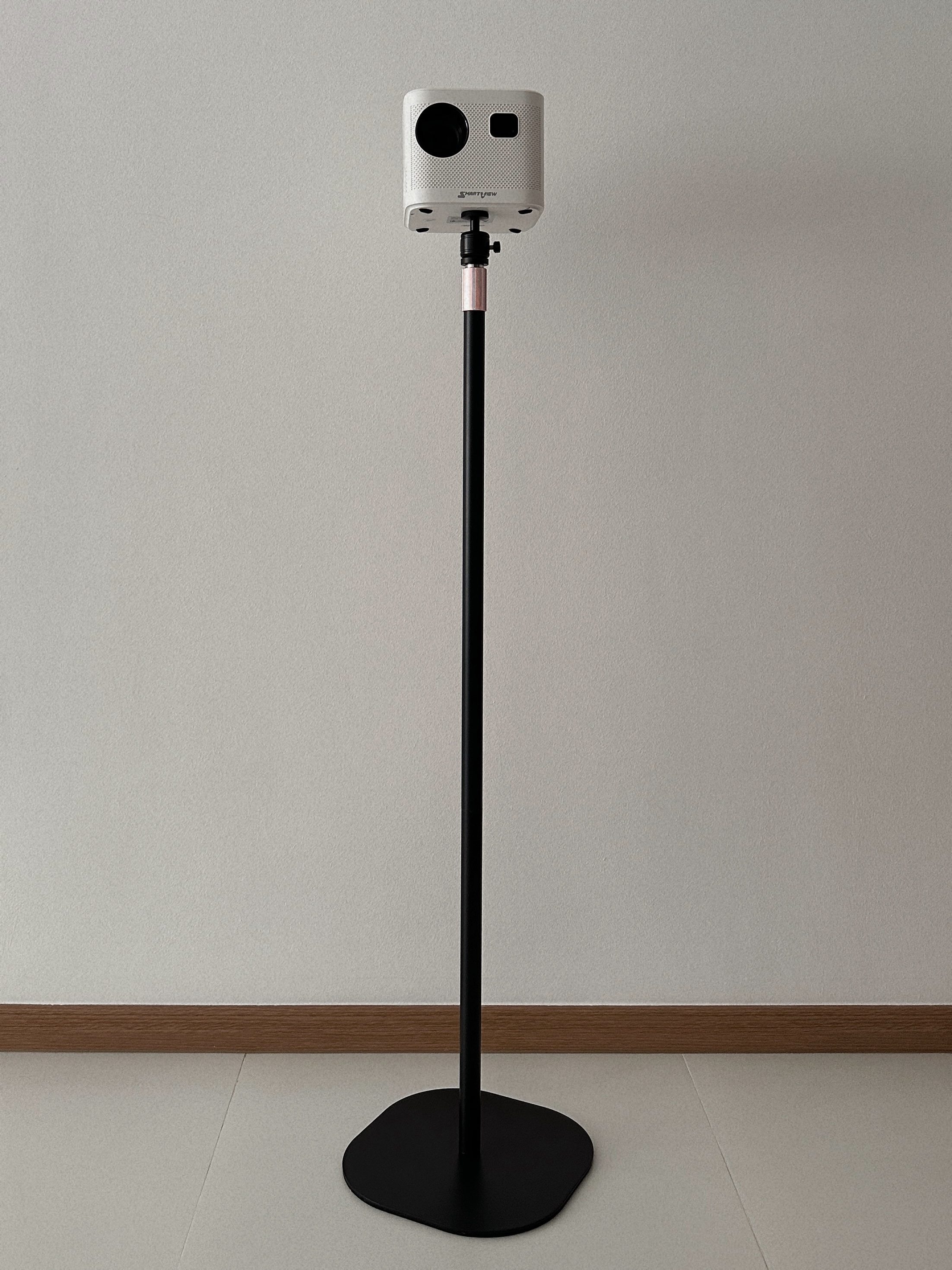 Our Cosy Minimalist Living Room: Where Endless Possibilities Unfold - smart view camera, vertical tripod, minimalist design