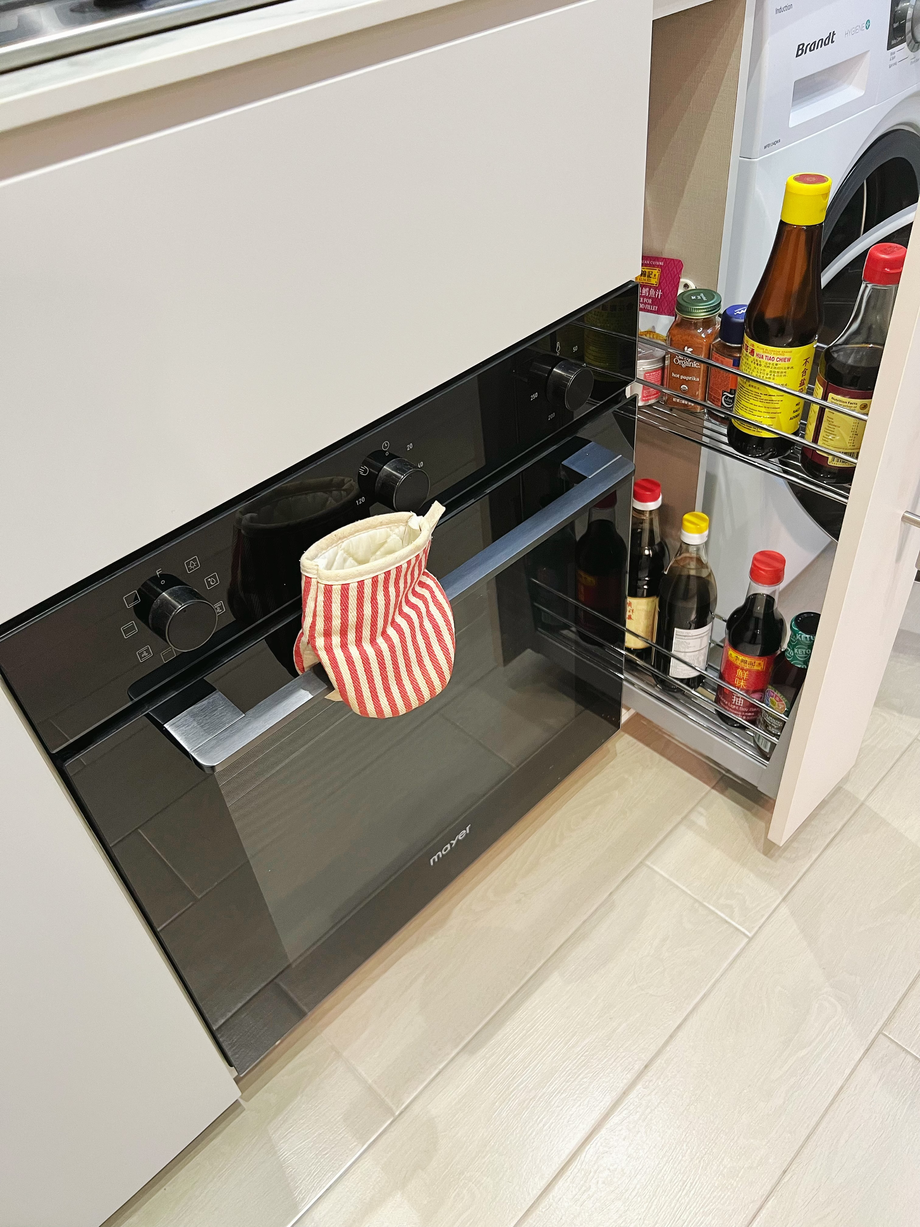 An all white kitchen separated  into wet and dry areas - oven, kitchen, appliances, modern design, stainless steel, glass