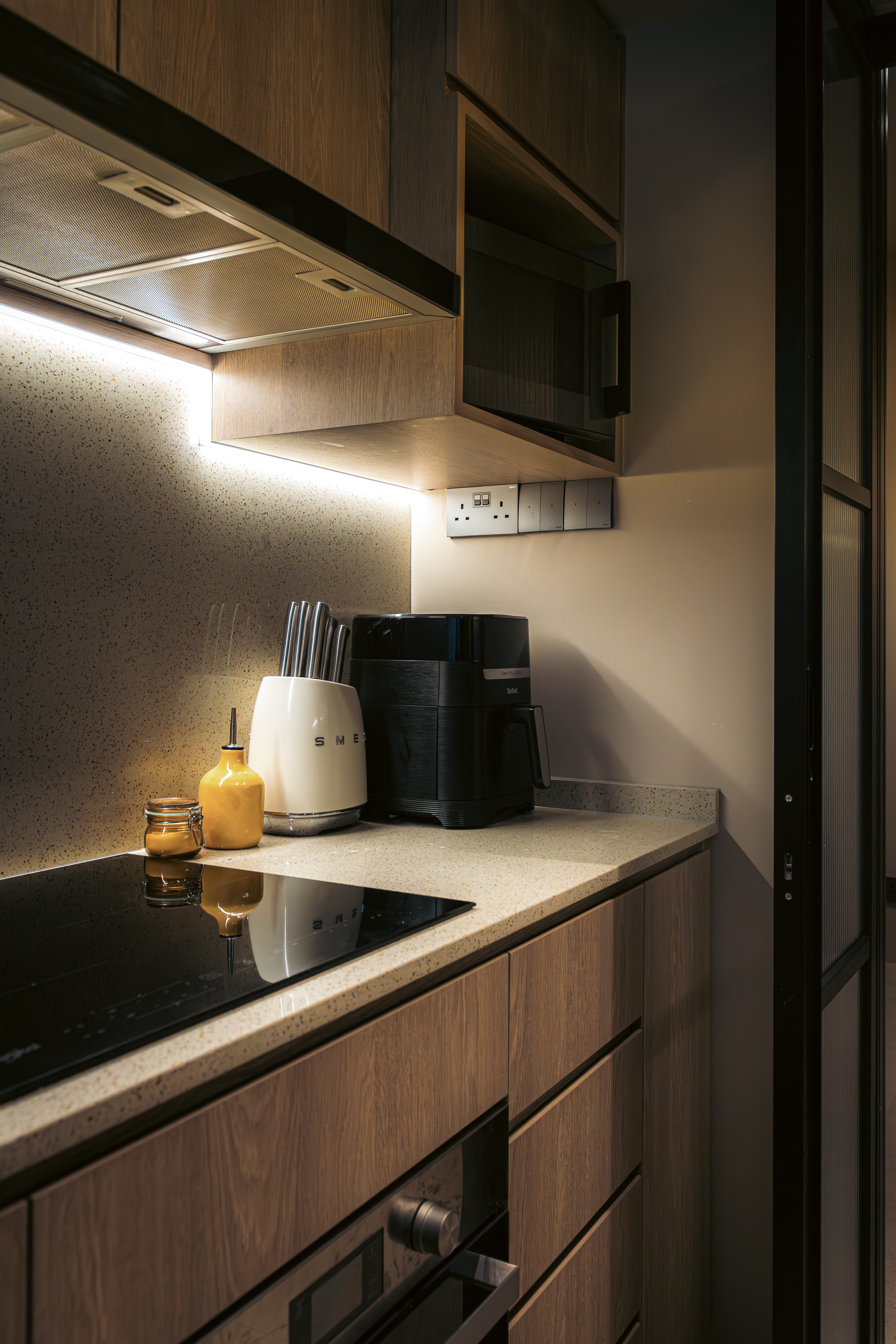 The Perfect Split - How we designed a dry pantry & wet kitchen - Modern kitchen countertop, stainless steel range hood