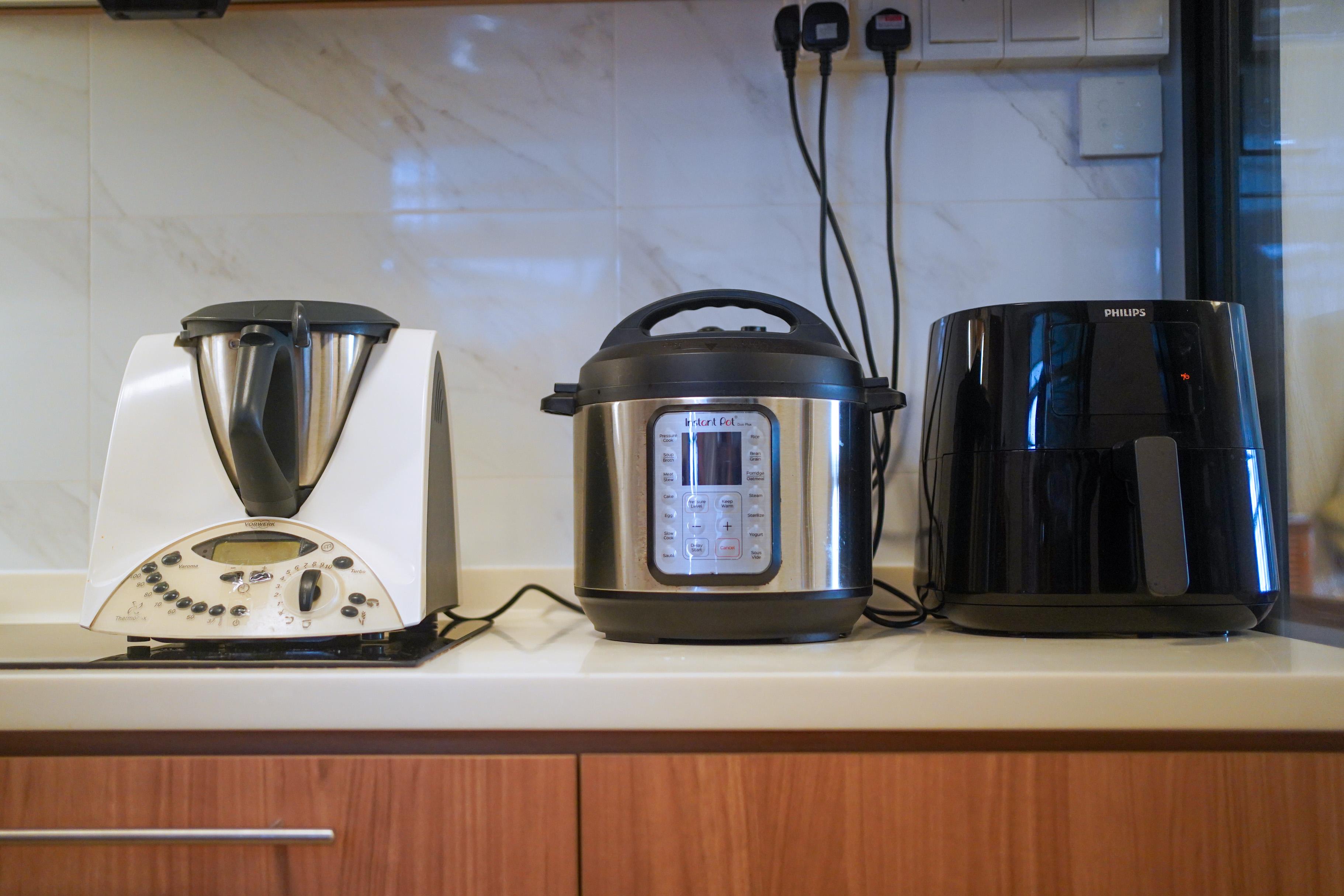 A Compact, Kid-Friendly Kitchen Without a Service Yard - Instant pot, rice cooker, toaster, electric kettle, coffee maker