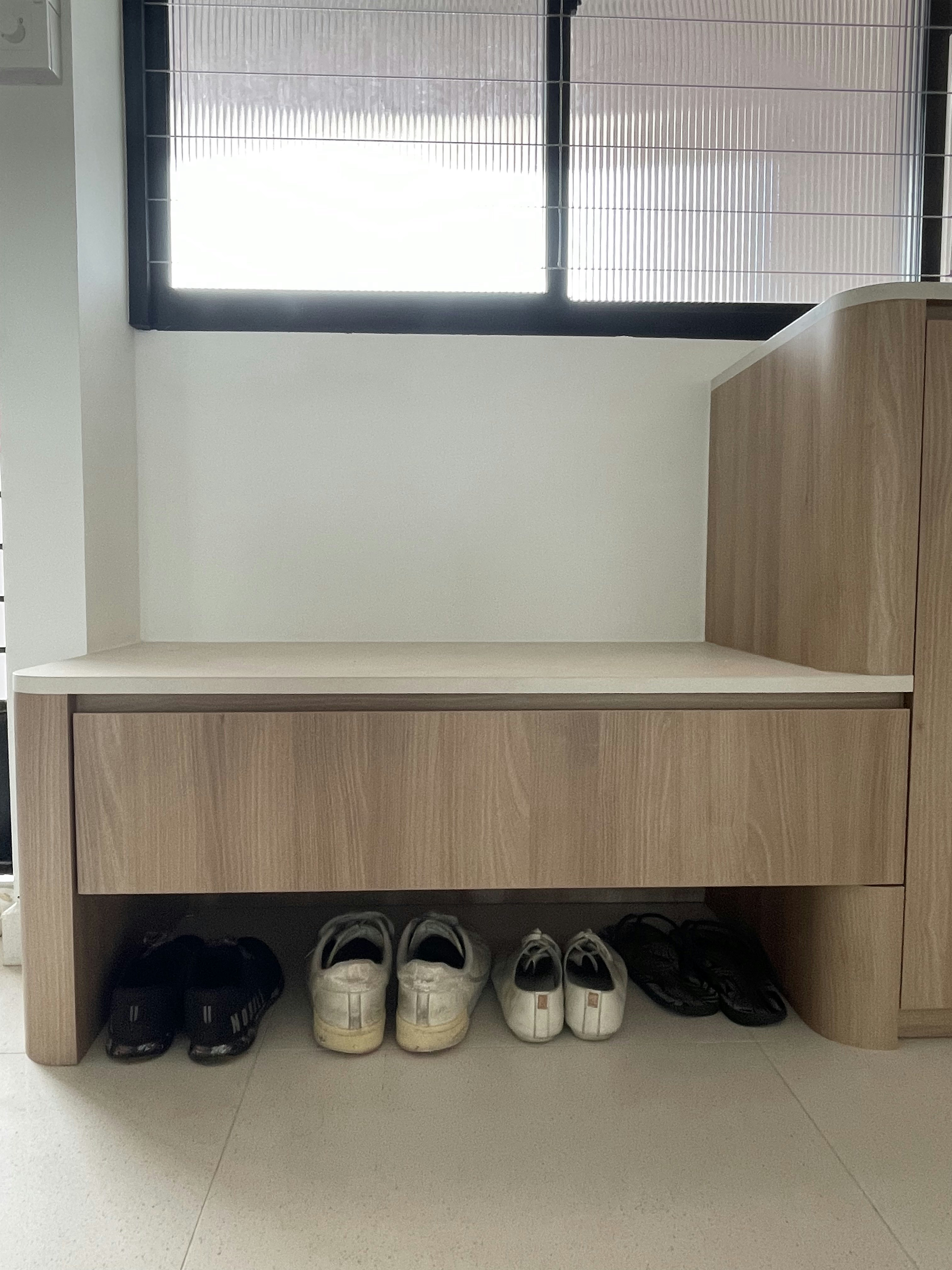 Our Entrance: Maximising storage while keeping it minimalist  - Wooden bench, light-colored wood, minimalist design, neatly
