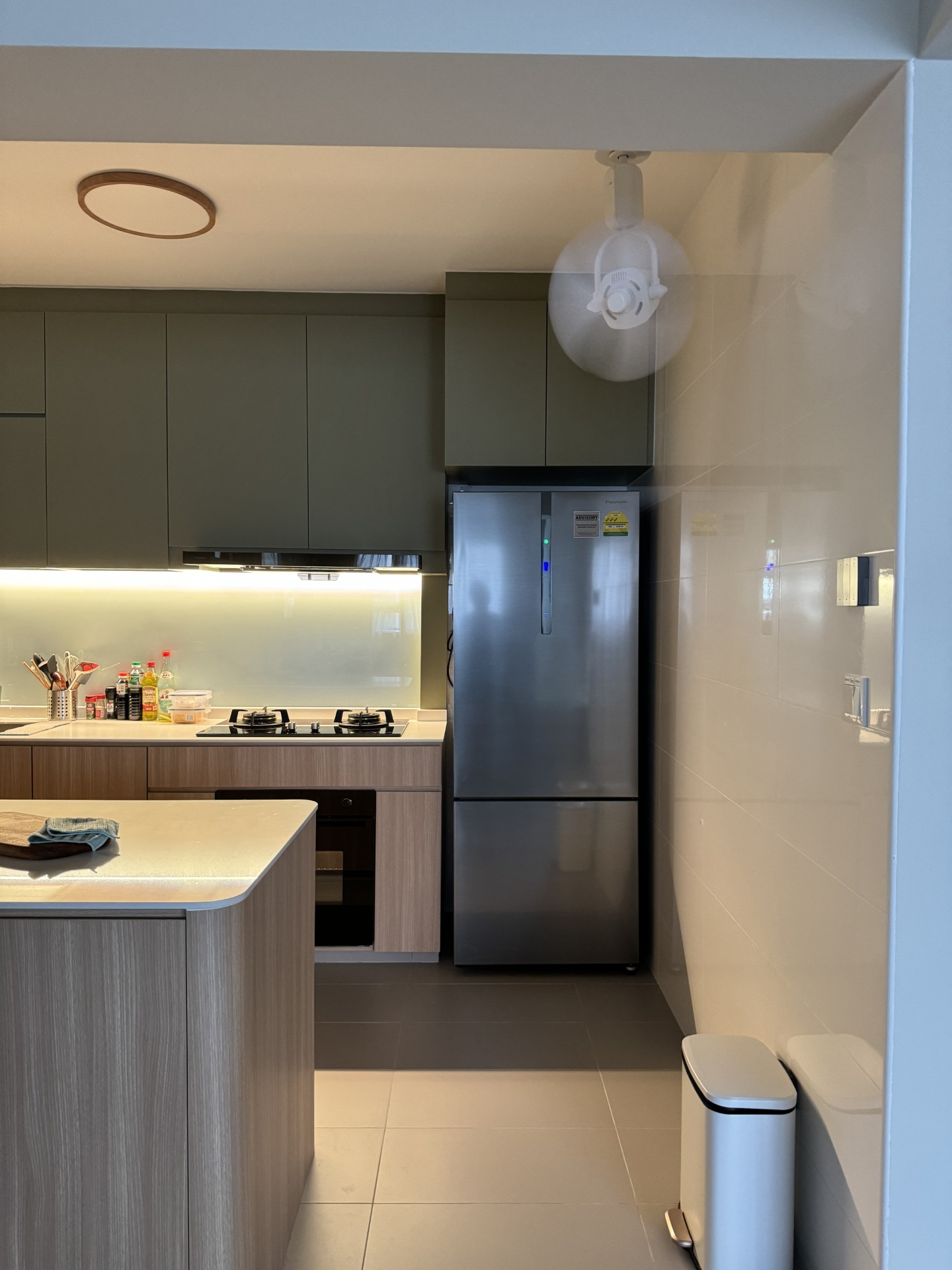 Cooking Time! Open Concept Kitchen & Dry Pantry  - Modern kitchen with sleek design, stainless steel refrigerator