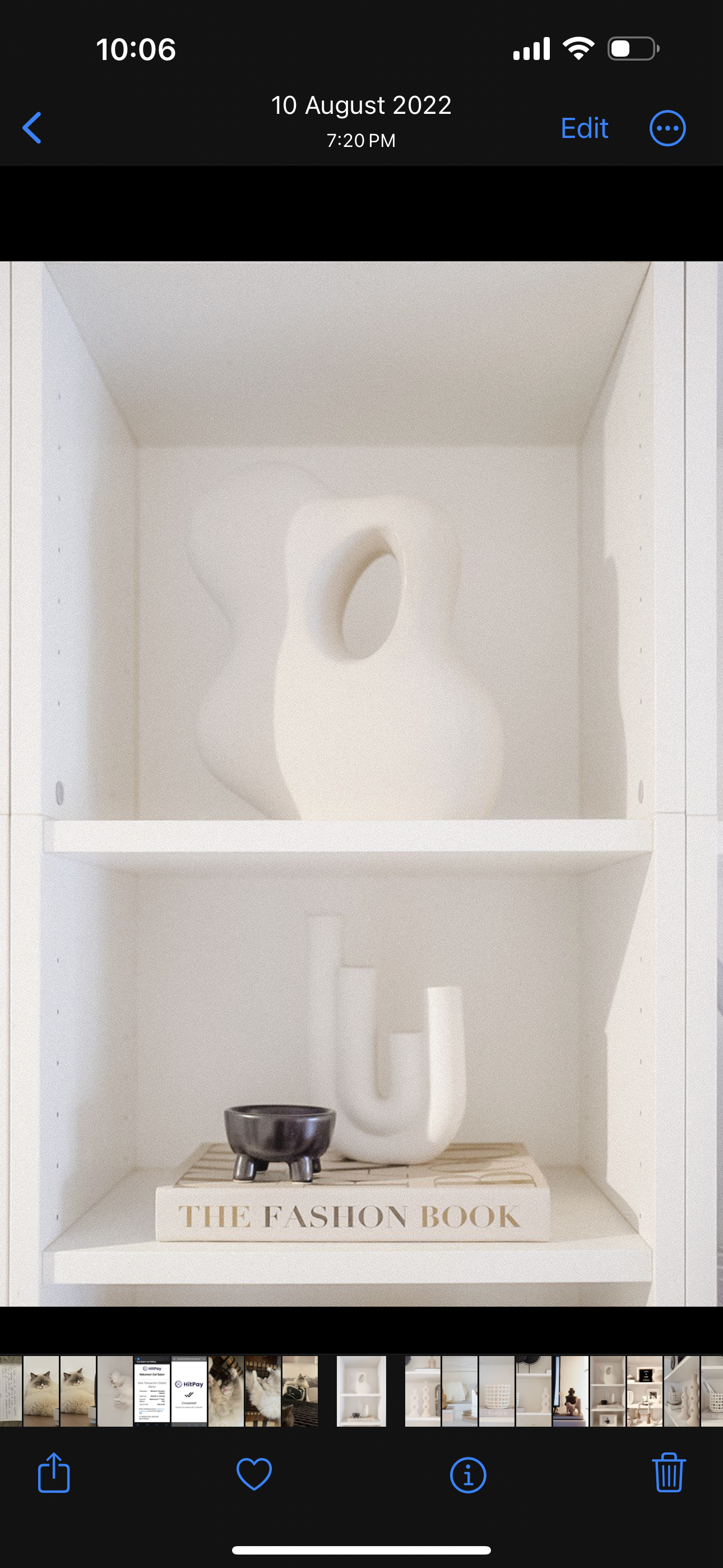 Before & After: Our Entryway With Styling VS Without Styling  - Modern minimalist interior design, White art piece on