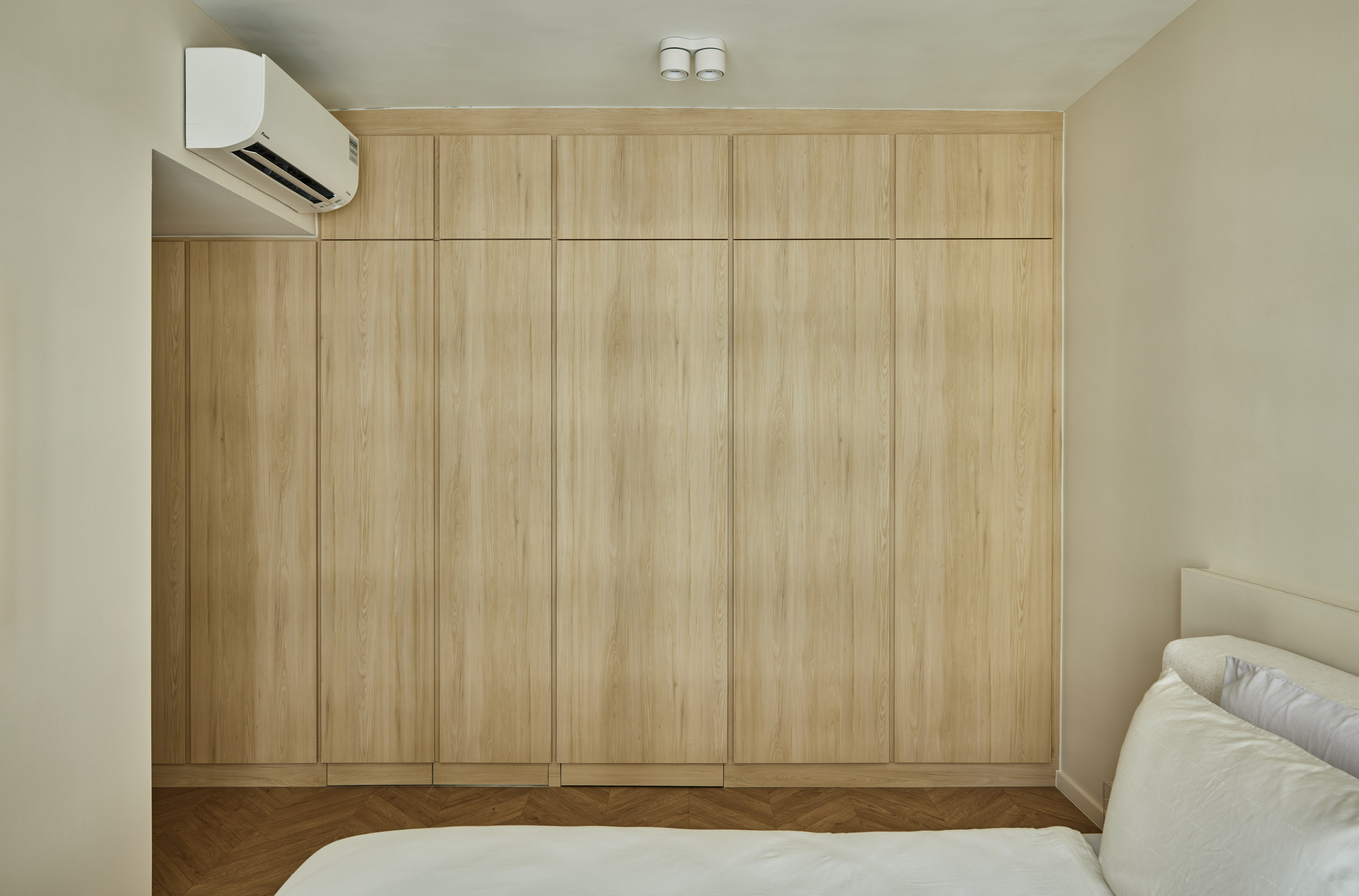 The One With The $80K Glow-Up: Our Modern-Minimalist 5-Room HDB 🏡 - Wooden wardrobe, beige walls, ceiling lights, air