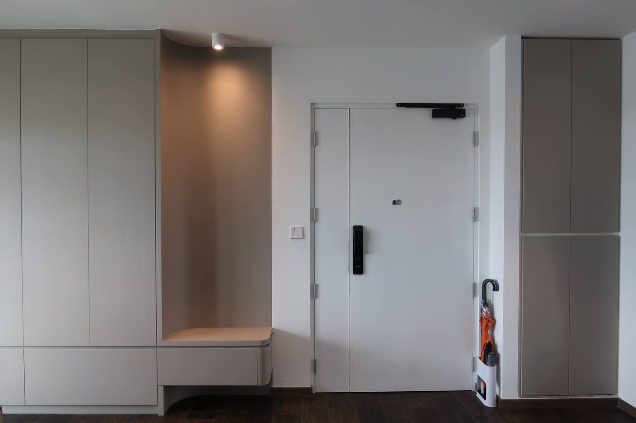 Modern Minimalist 5 Room BTO - Modern minimalist interior, sleek white cabinets, integrated storage, contemporary design