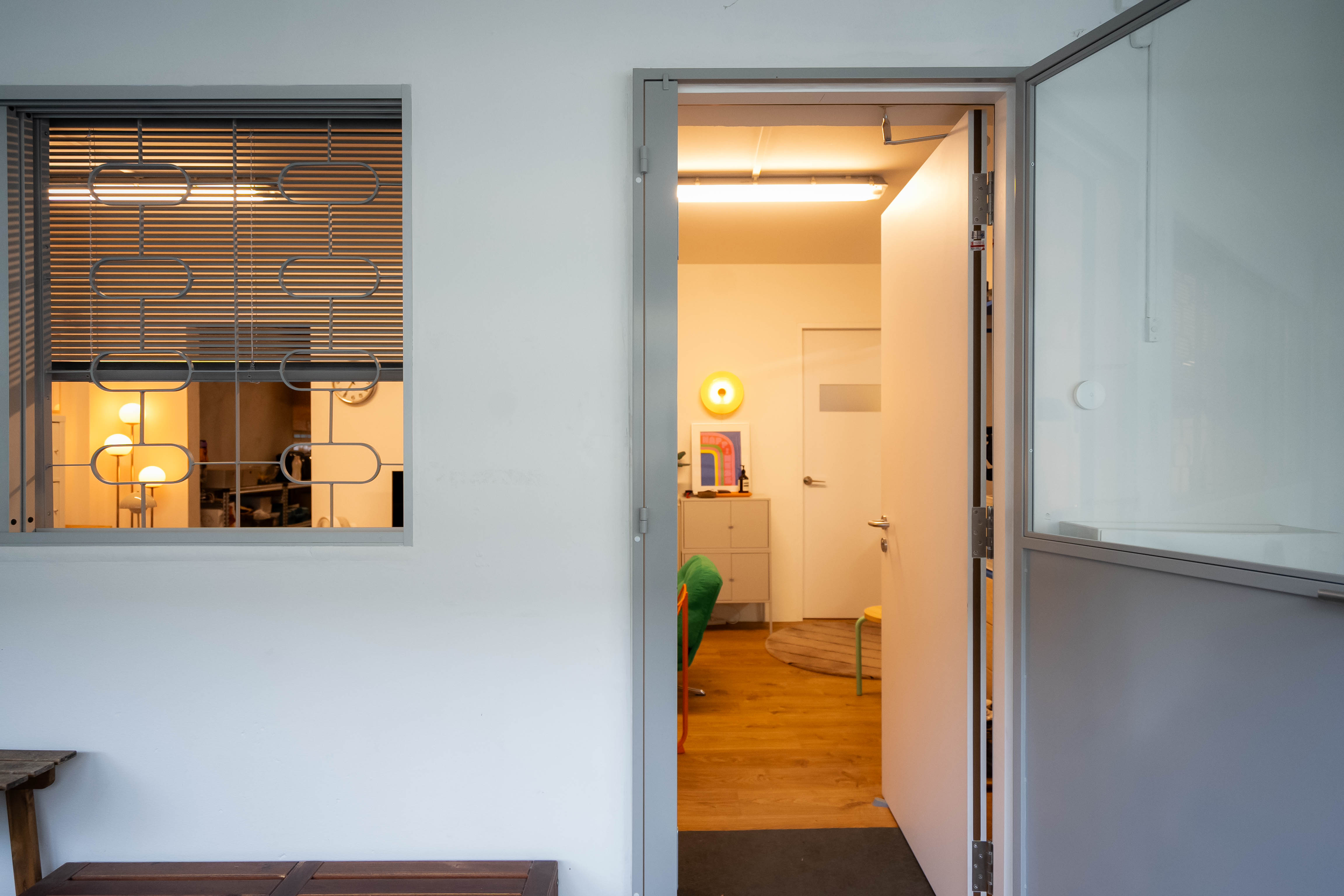 80k-4room-HDB-transformation:-A-cosy-home-photography-studio-tour!