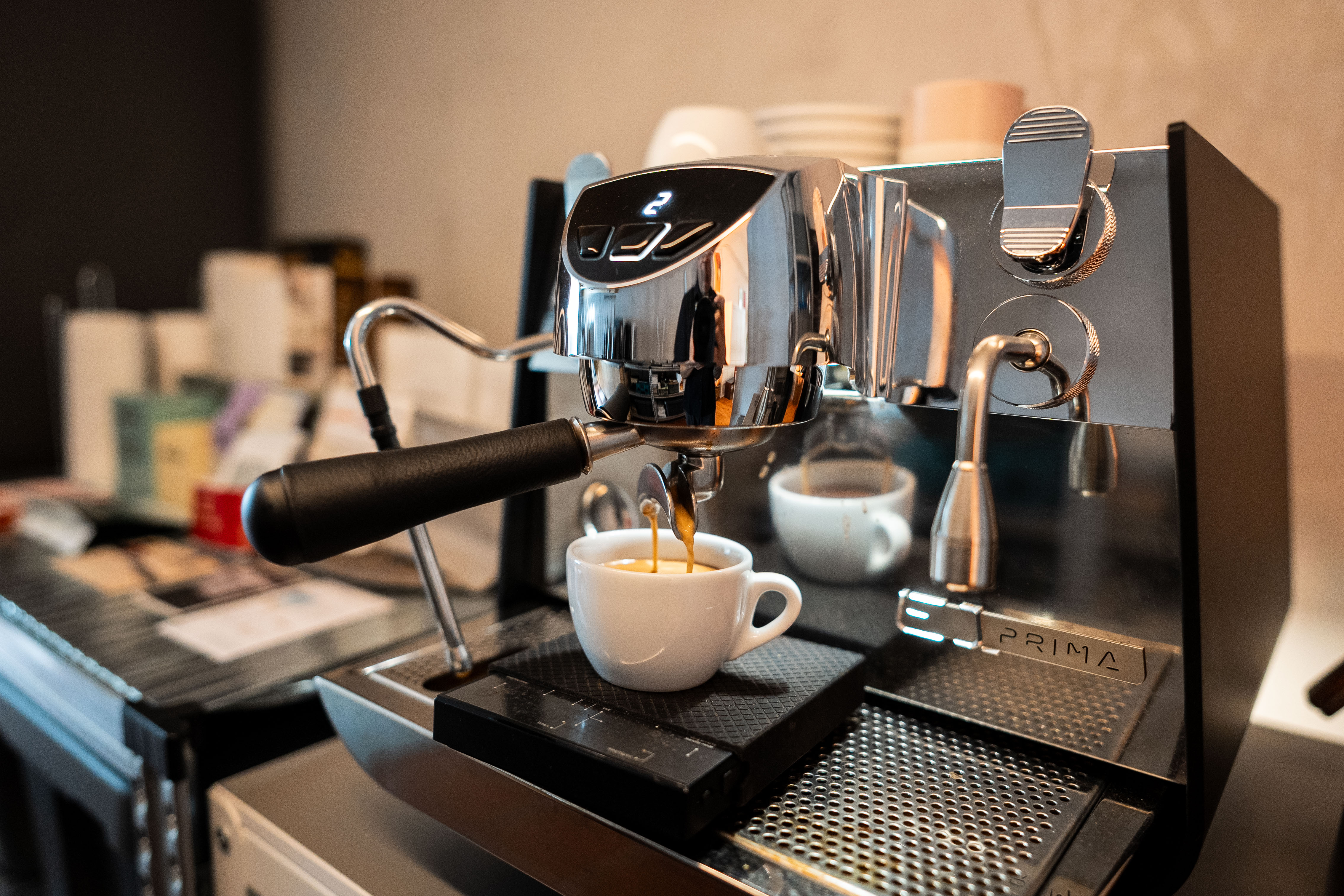 80k-4room-HDB-transformation:-A-cosy-home-photography-studio-tour!