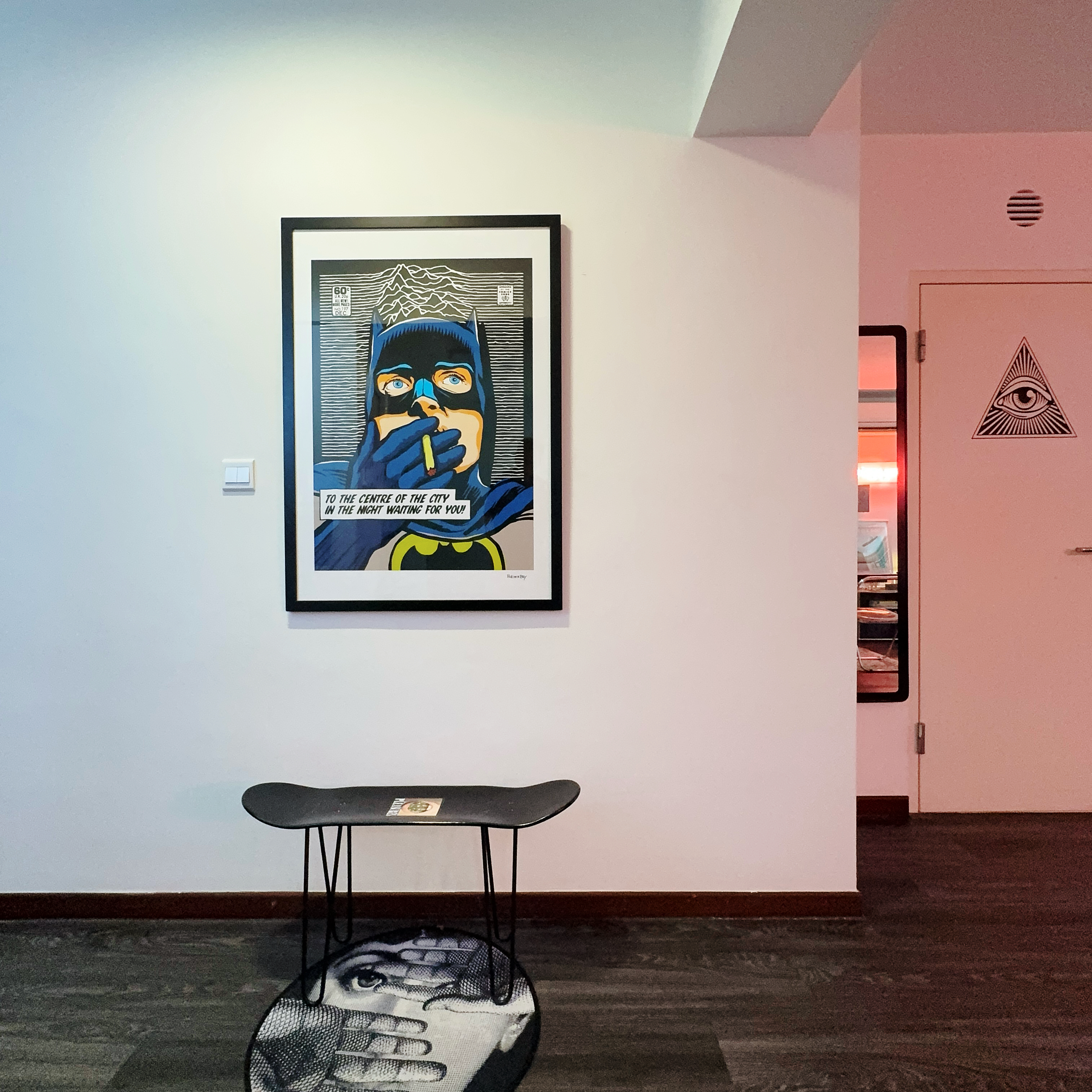 Entryway:-A-Minimalist-and-Stylish-Welcome-to-Our-Home