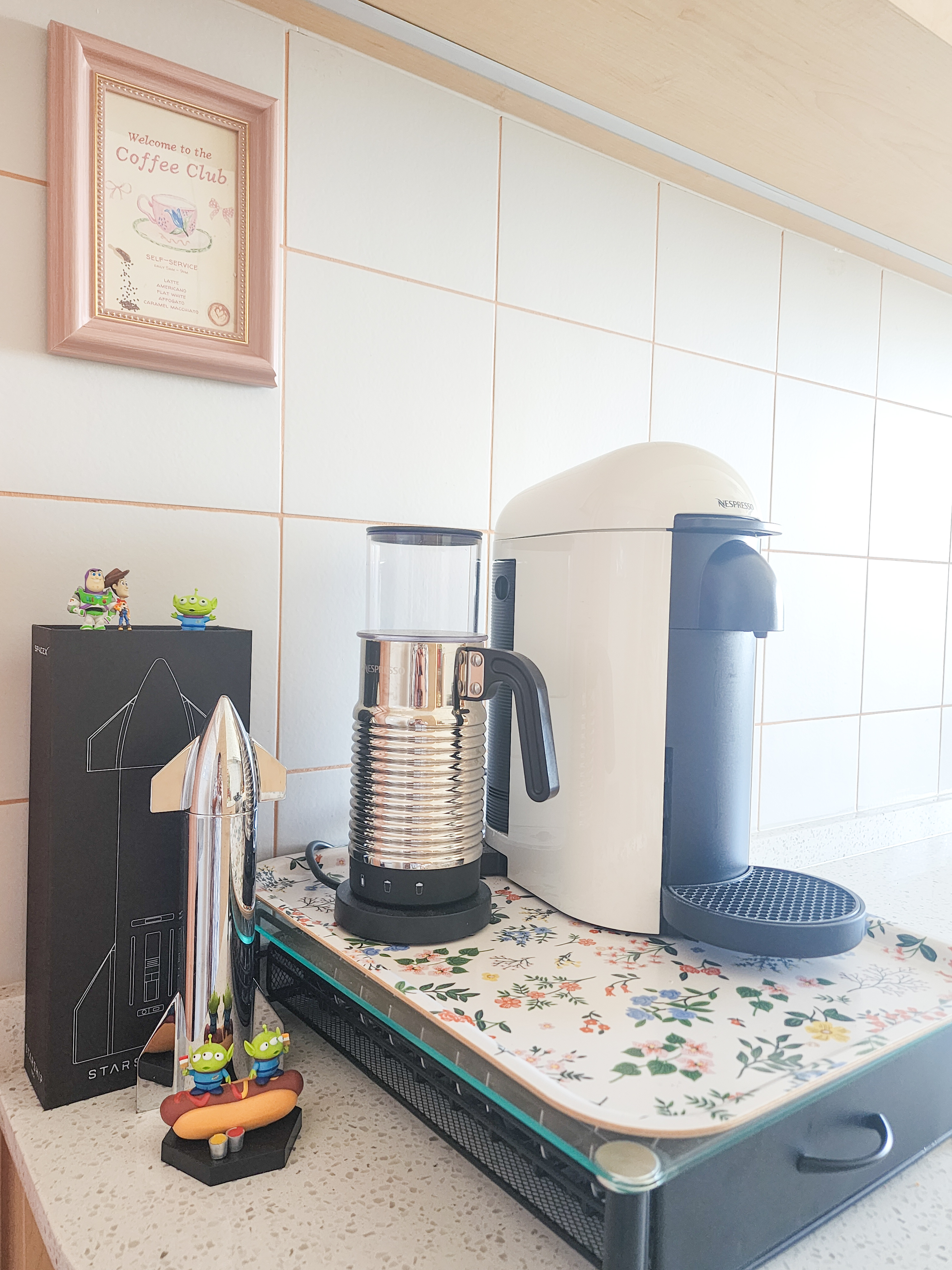 Step inside a chef's kitchen - closed concept, functional & aesthetic - Self-service coffee station, NESPRESSO coffee