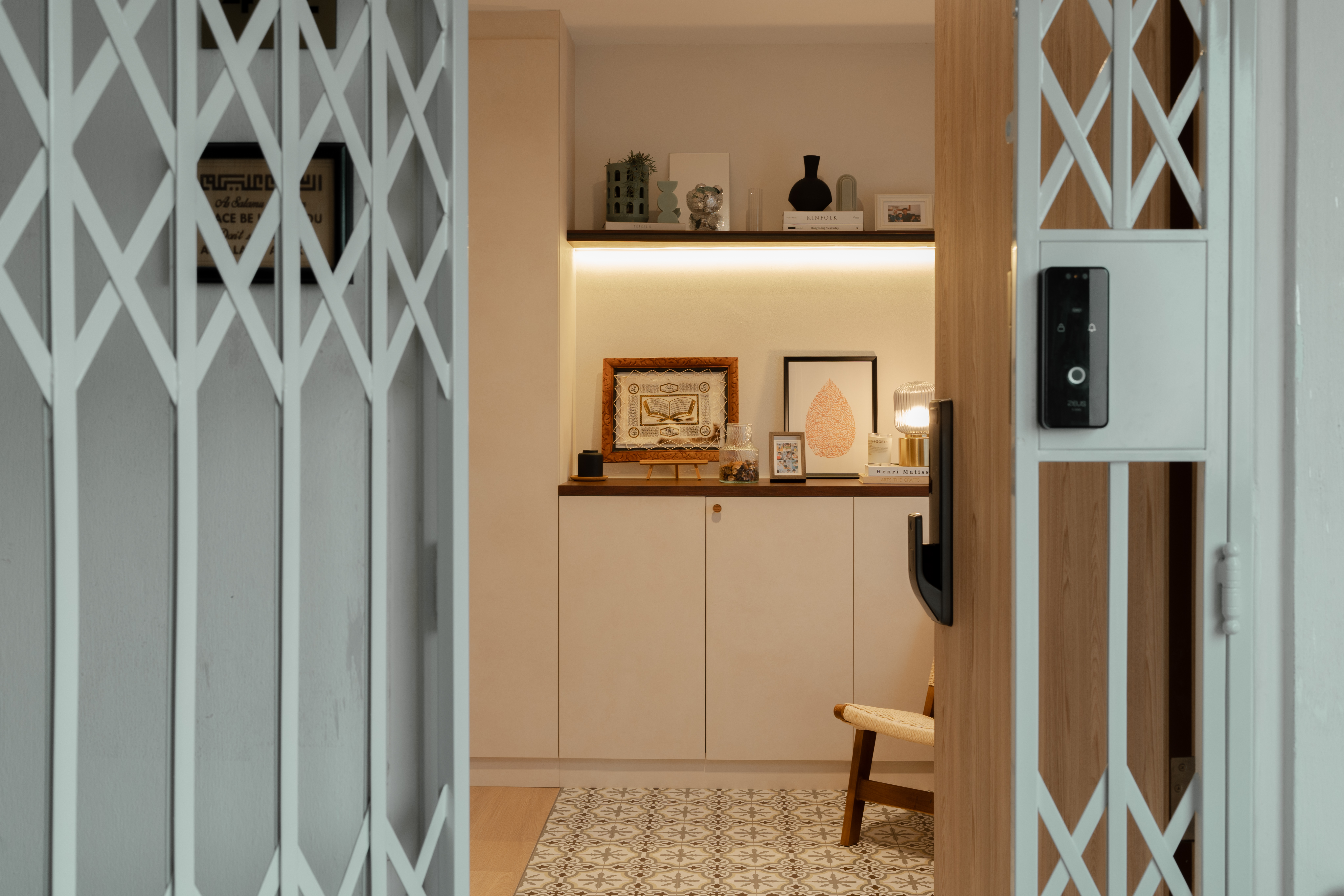 Entryway Essentials: Style, Storage and a touch of our personality! - White lattice door, modern interior, wooden door frame