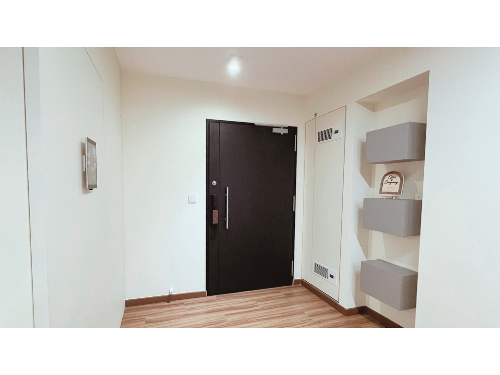 Entryway | Warm Welcome | 5rm BTO in Tampines - Minimalist hallway, modern design, white walls, wooden floor, sleek door