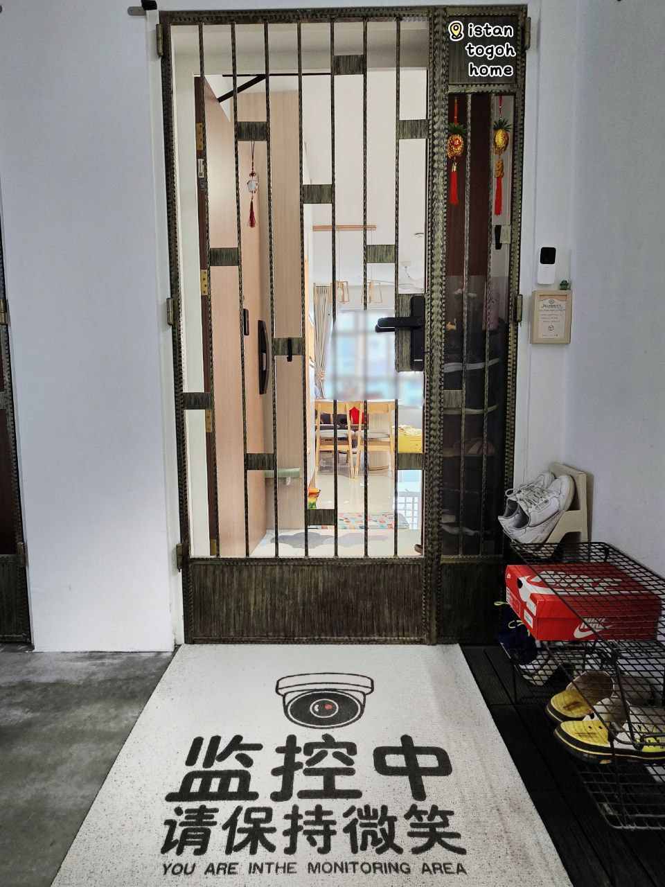 Entryway: Playful Mat Meets Our $1.8K Settee! - Traditional Chinese door with ornate metal bars, Interior view of a modern