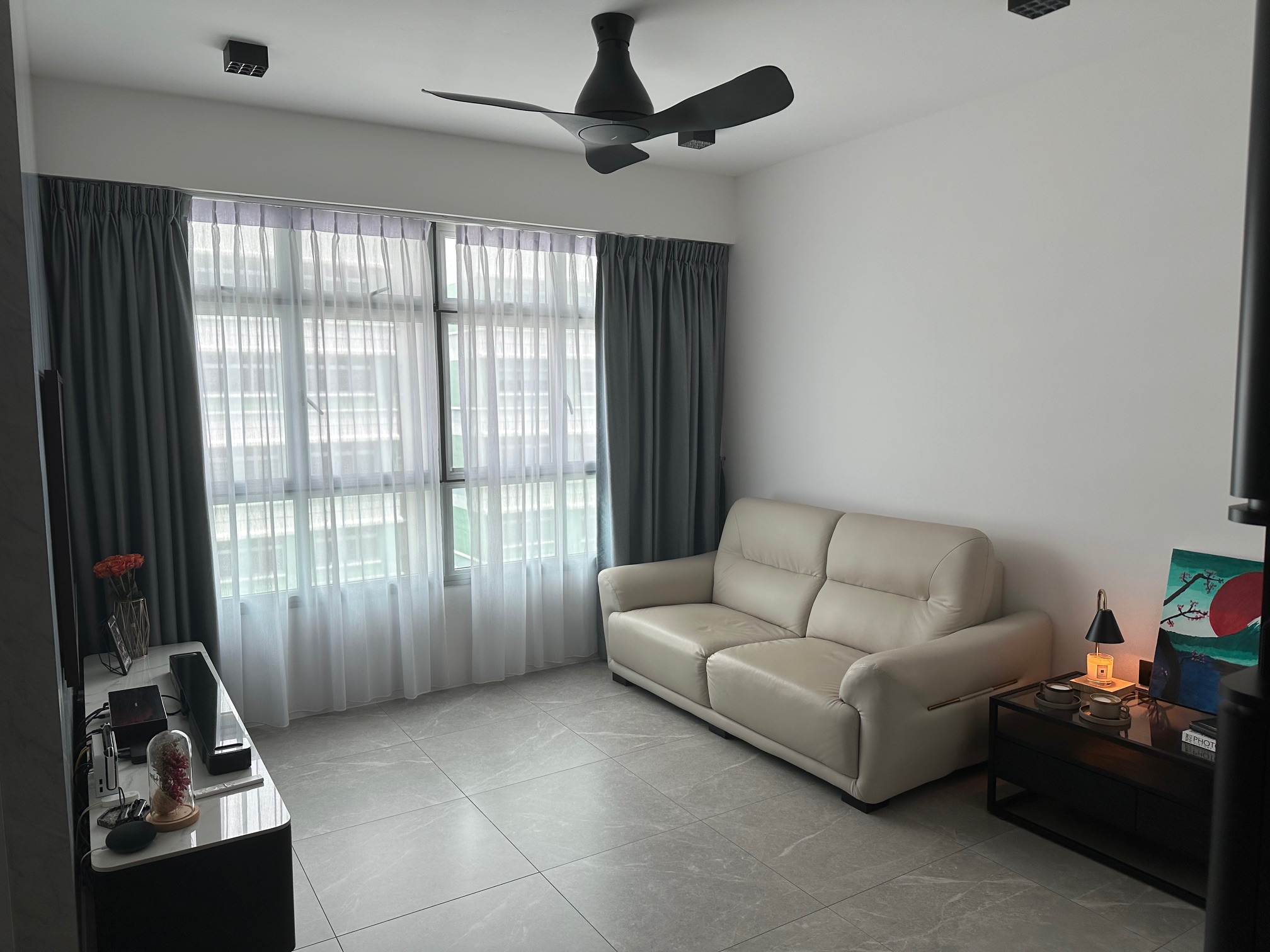 Spot-the-Difference:-Cosy-Corner-within-Living-Room