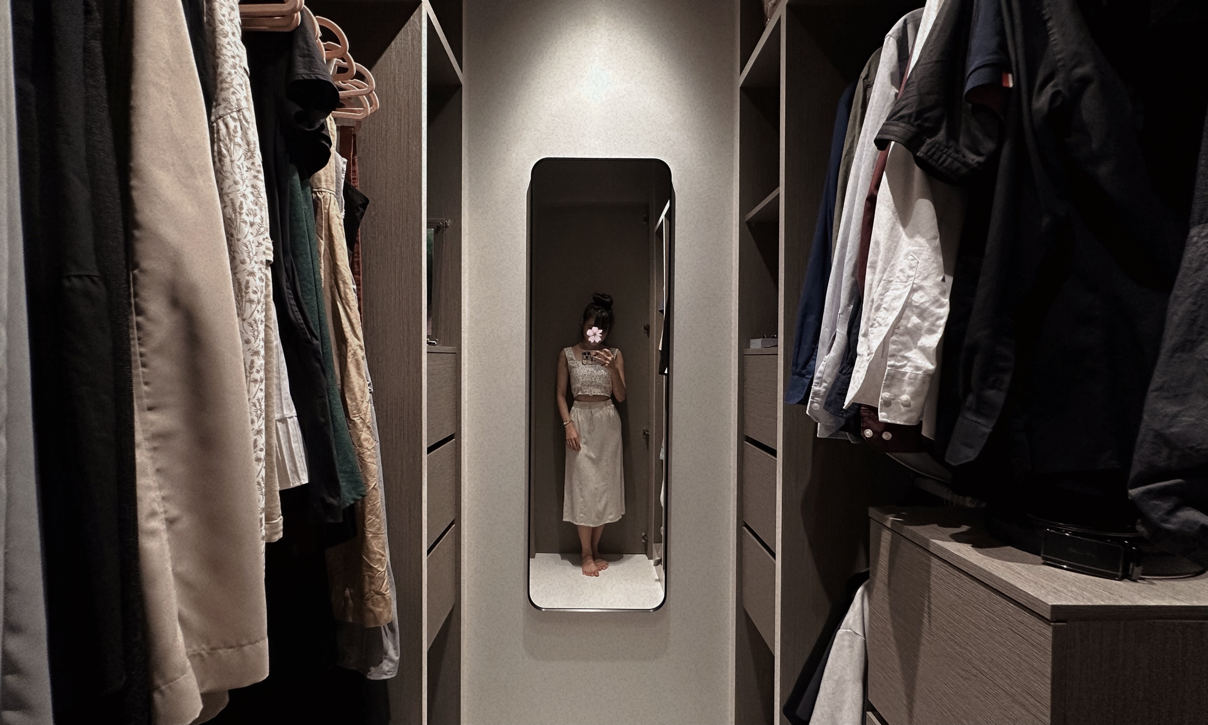 Getting Ready/Unready Without A Dressing Table