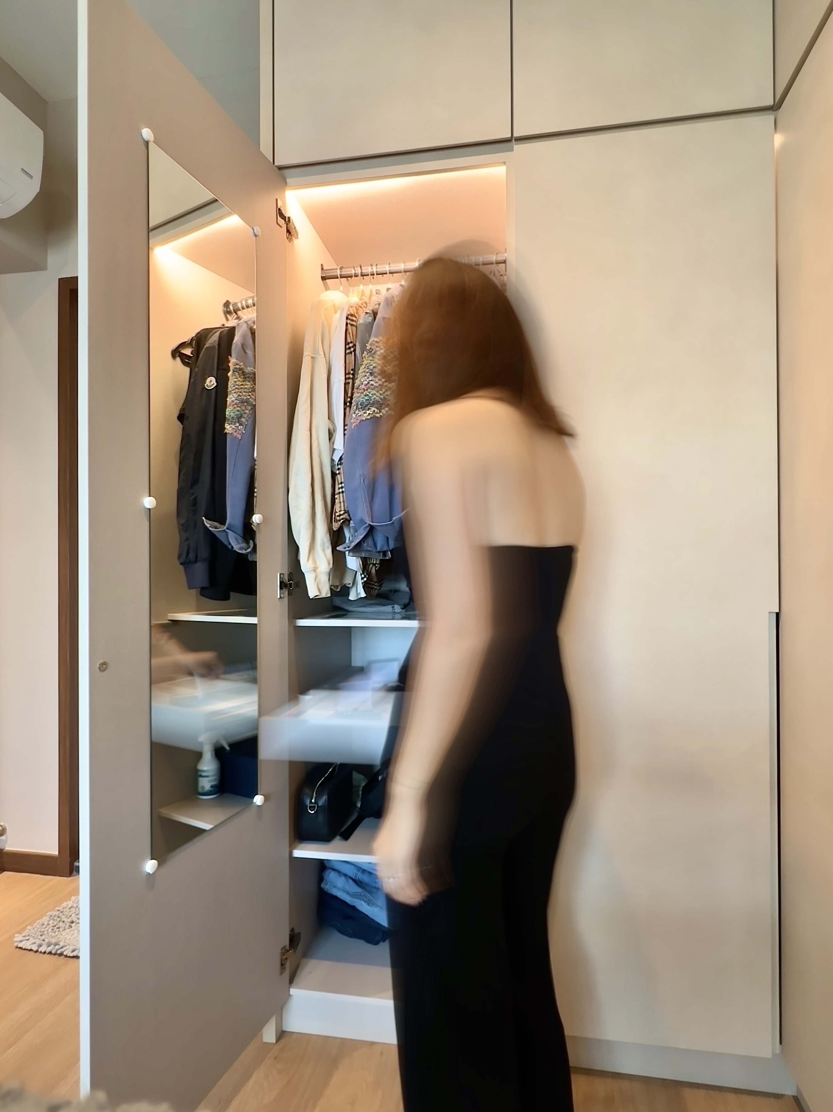 Minimalist Concealed Vanity For Two in Tampines