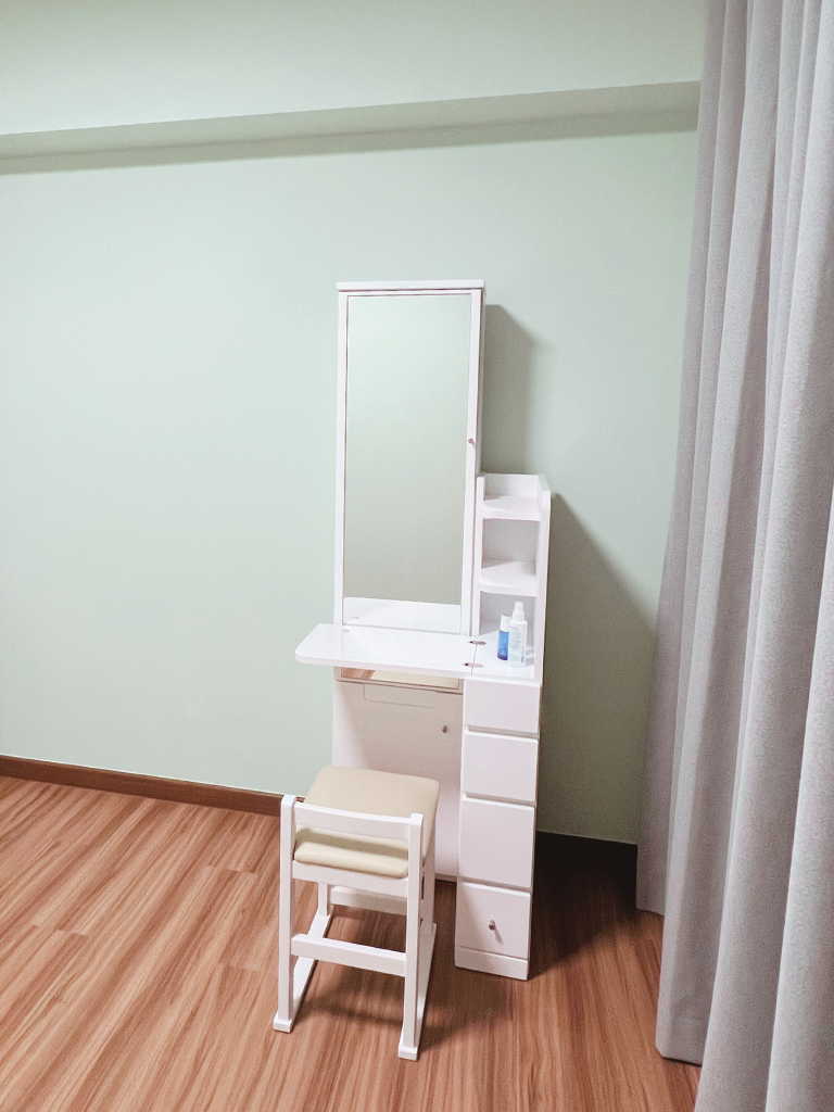 Vanity Area | Clean Lines | 5rm BTO in Tampines