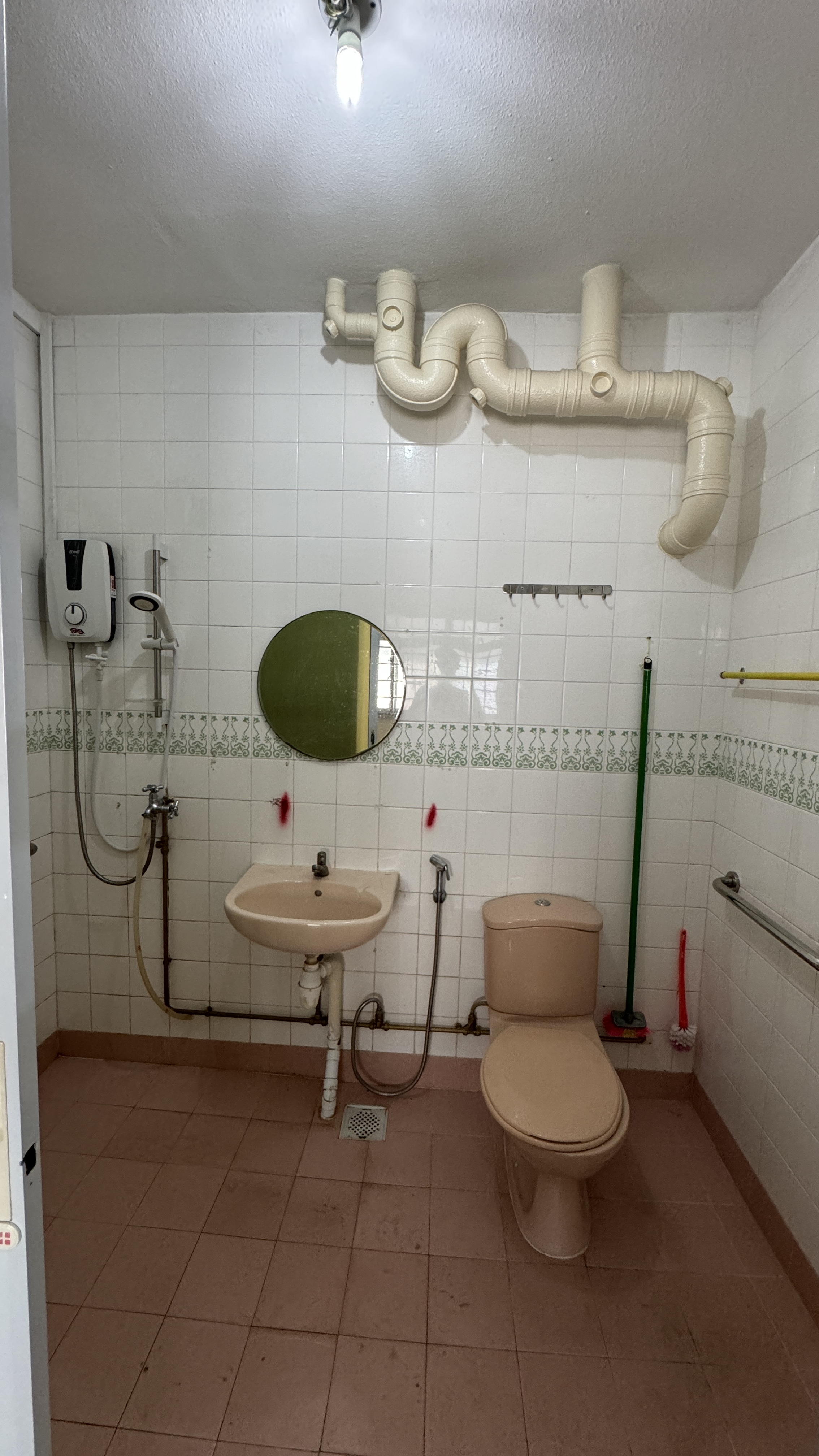 Before-&-After:-A-Simple-Vanity-for-Master-Bathroom!