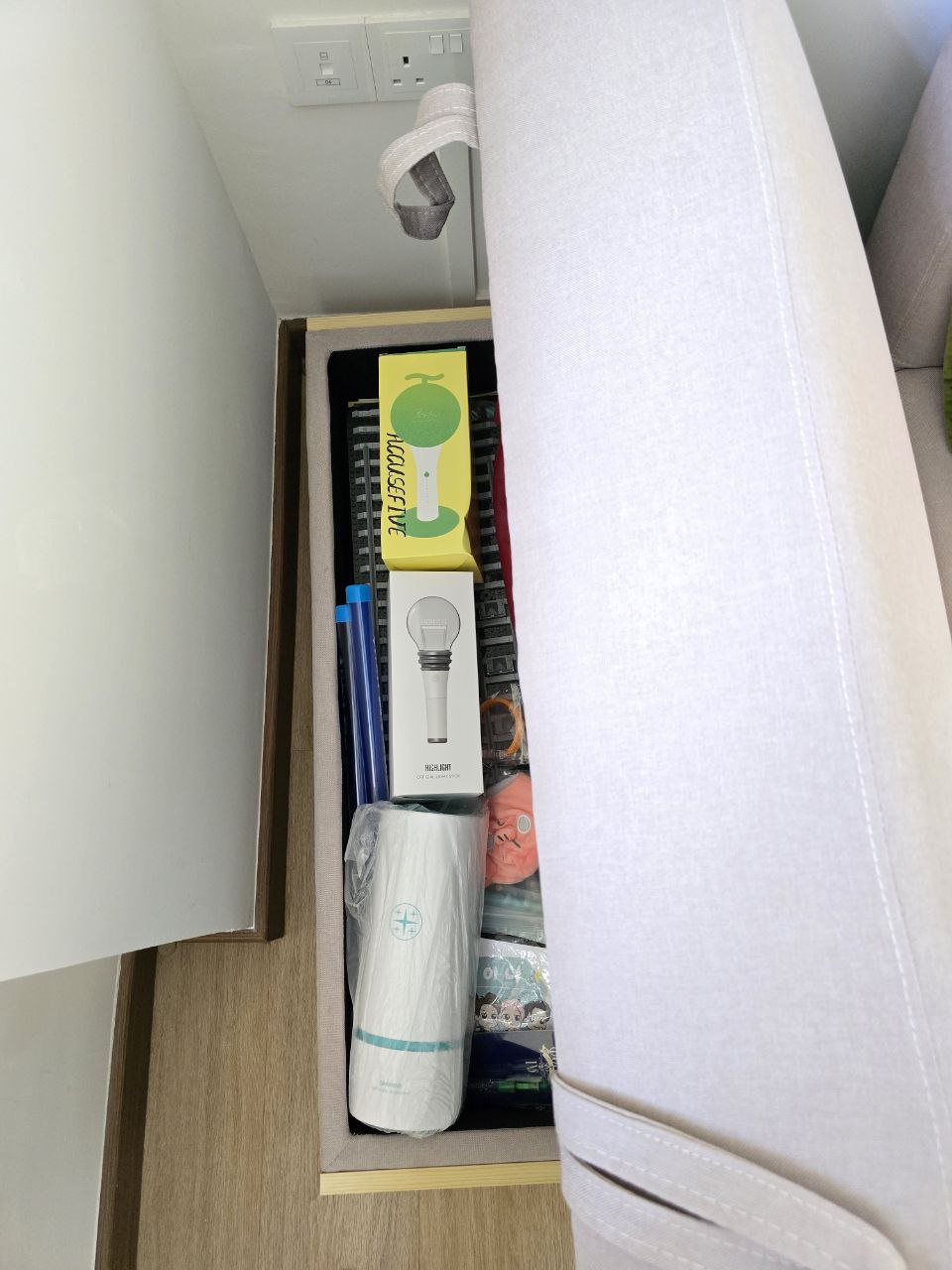 The Ultimate Multi-Use of Common Room: Storage + Playroom