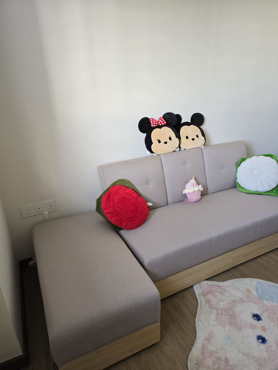 The Ultimate Multi-Use of Common Room: Storage + Playroom