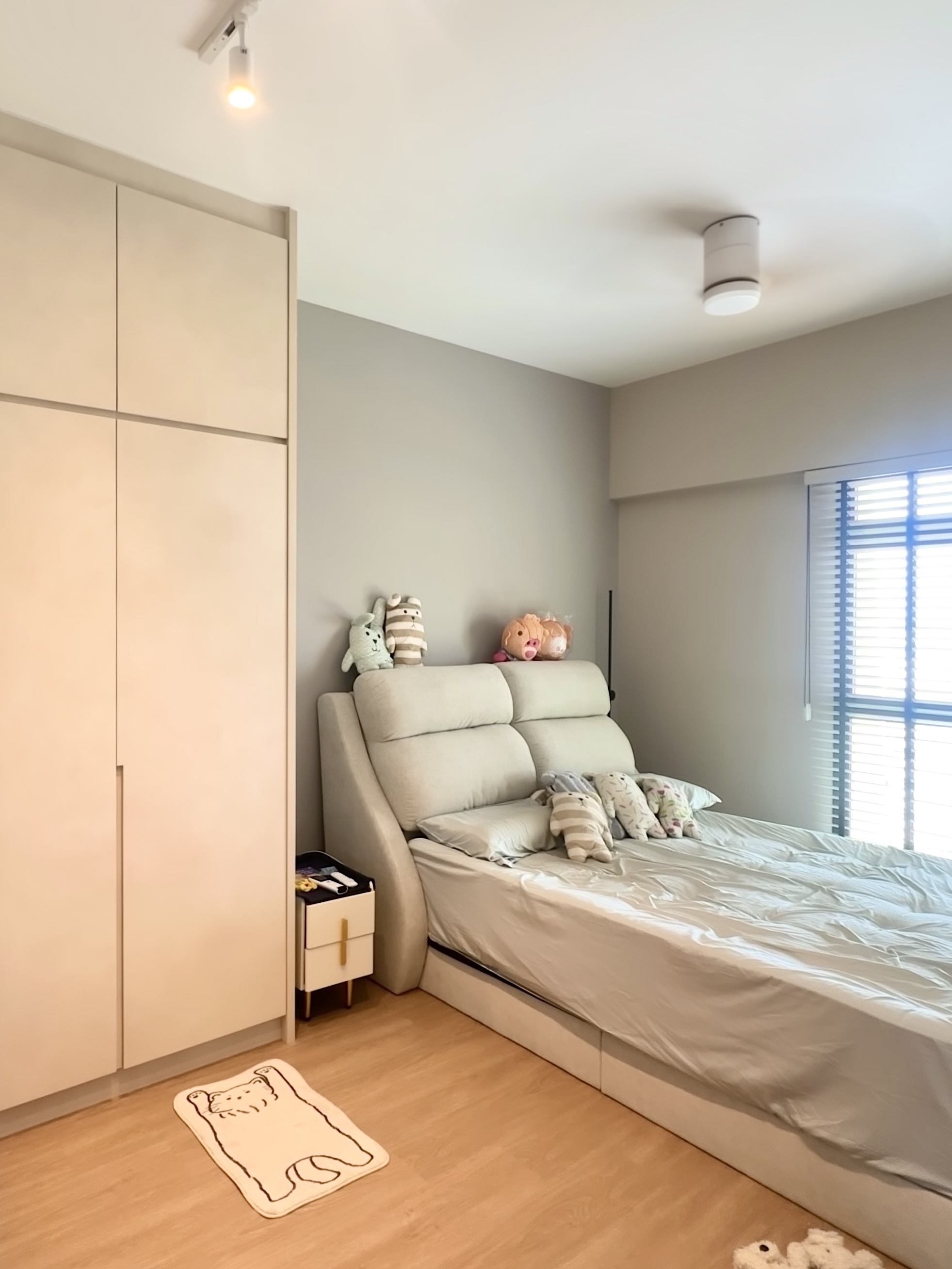 Designing-A-Cozy-&-Minimalistic-Bedroom-|-Tampines-
