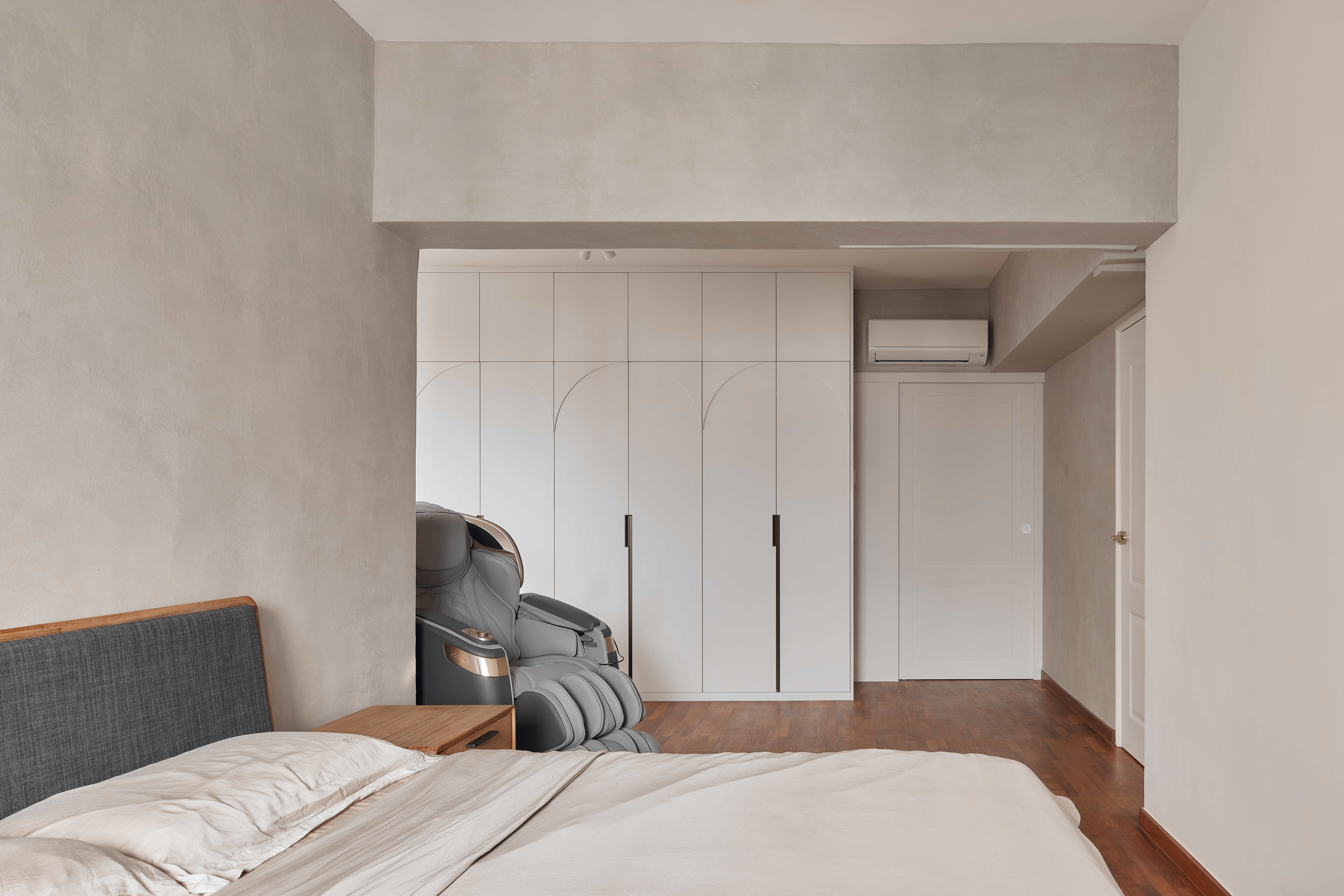 Our Limewash-effect Bedroom Using Textured Paint!