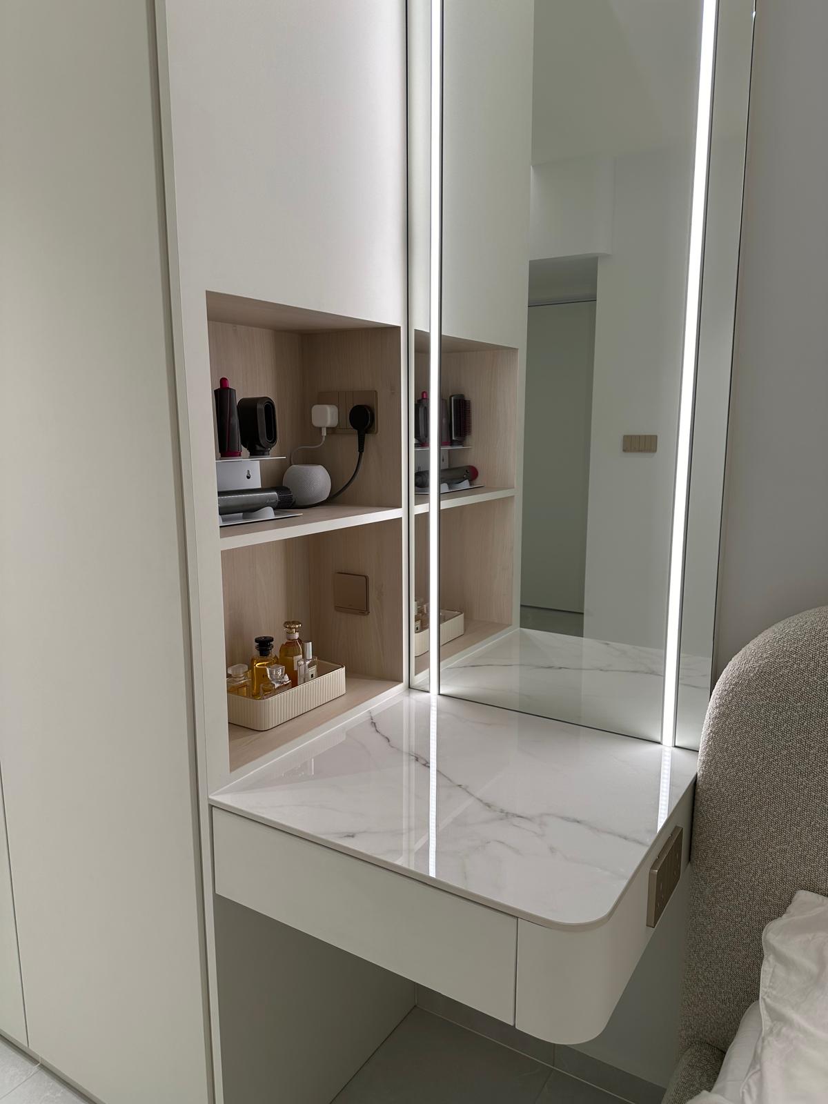 Vanity area: Aesthetic, yet practical