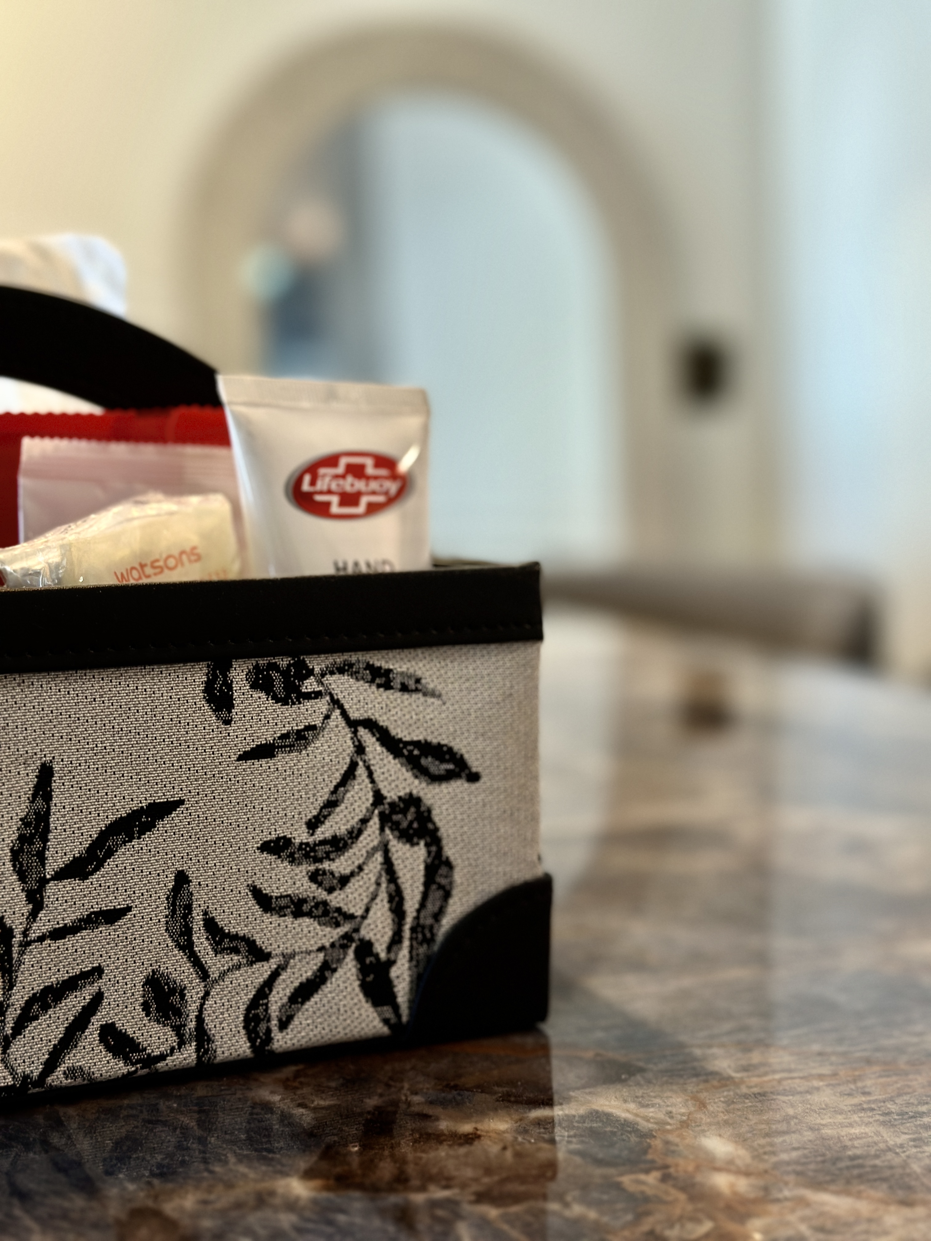 Designing-a-Modern-Lux-Dining-Space-|-4-Room-in-Tampines