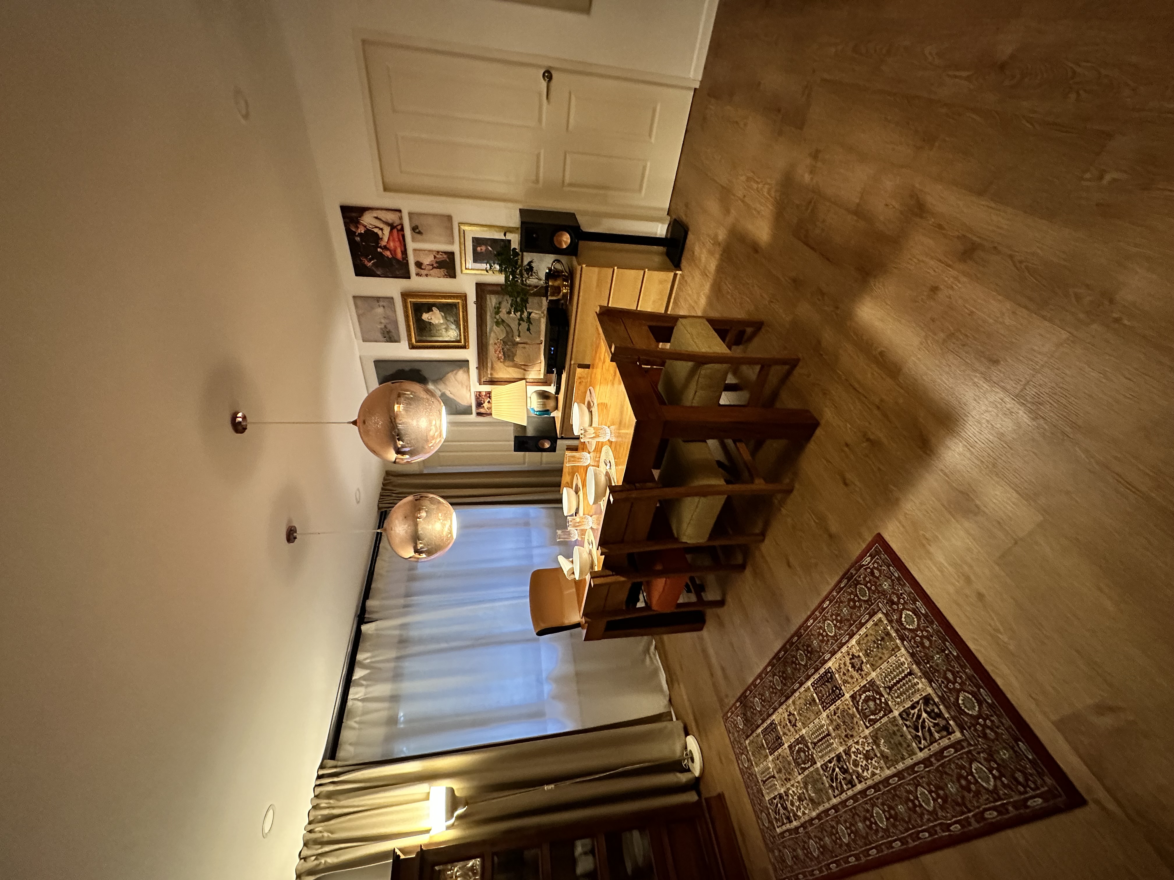 A Maximalist Dining Room: Where Art Meets Appetite