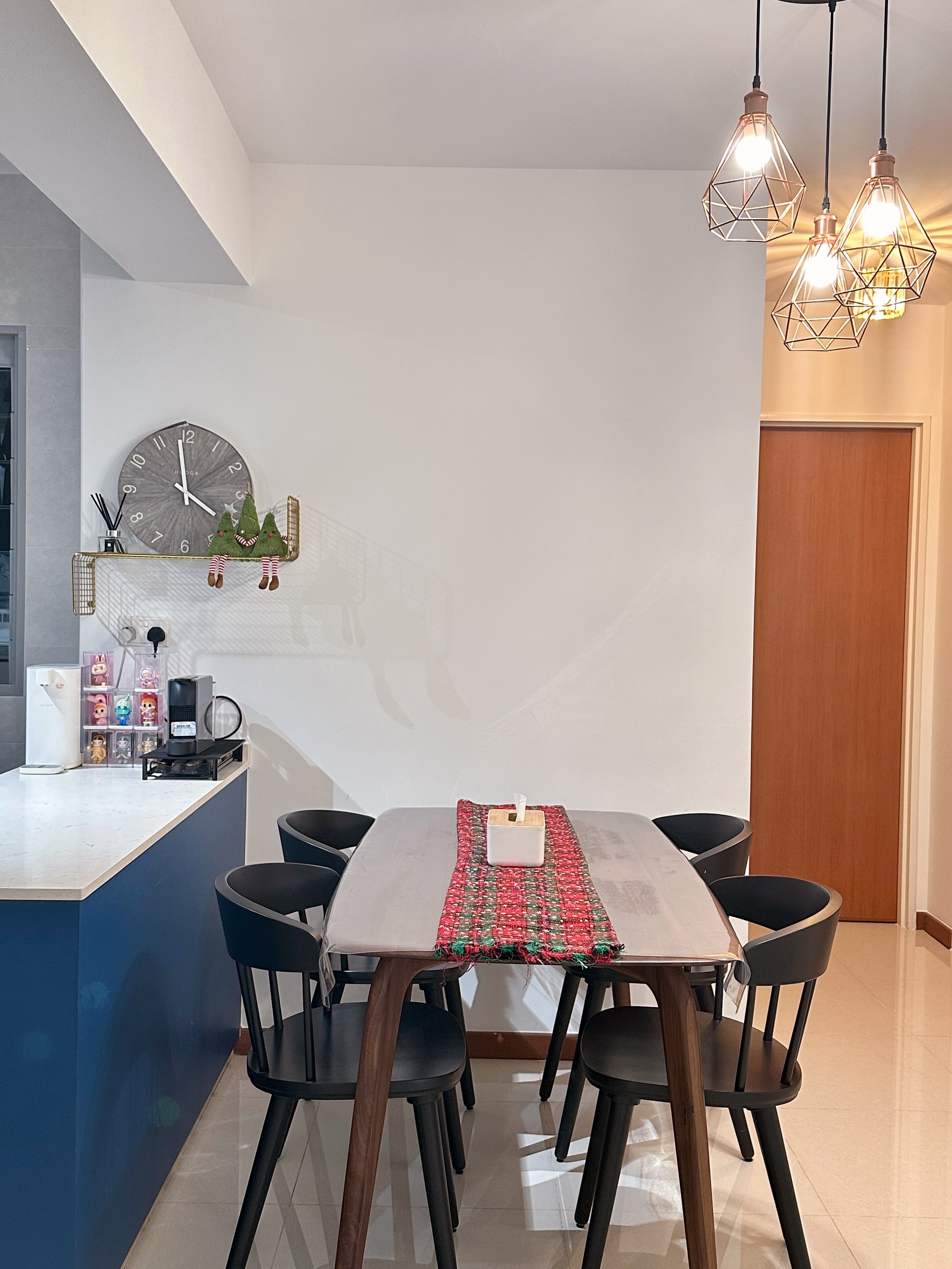 Where Memories Gather: Christmas Begins at our Dining Space 🎄✨