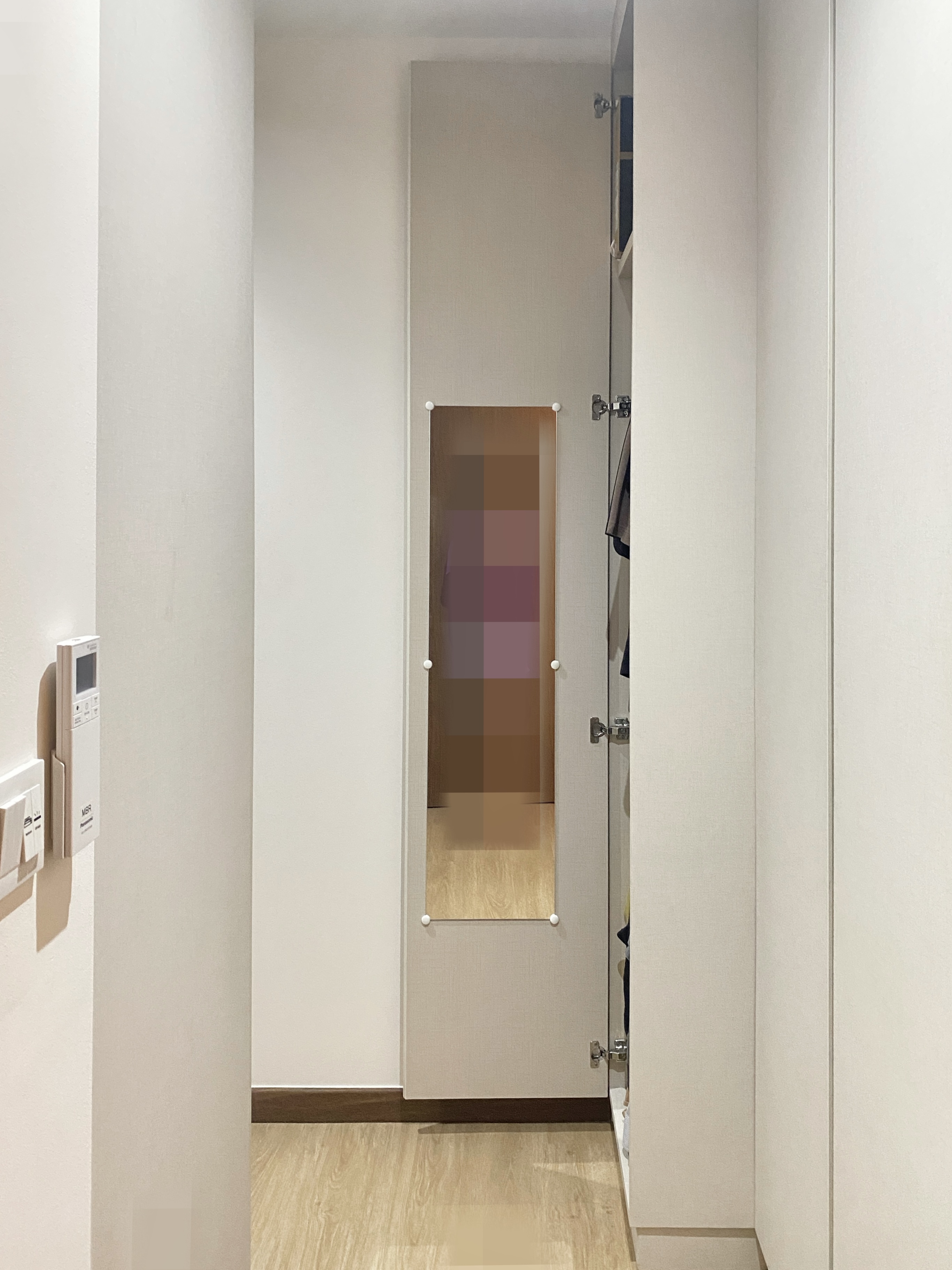 Bedroom: Maximizing Space with Platform Bed and Mini Walk in Wardrobe