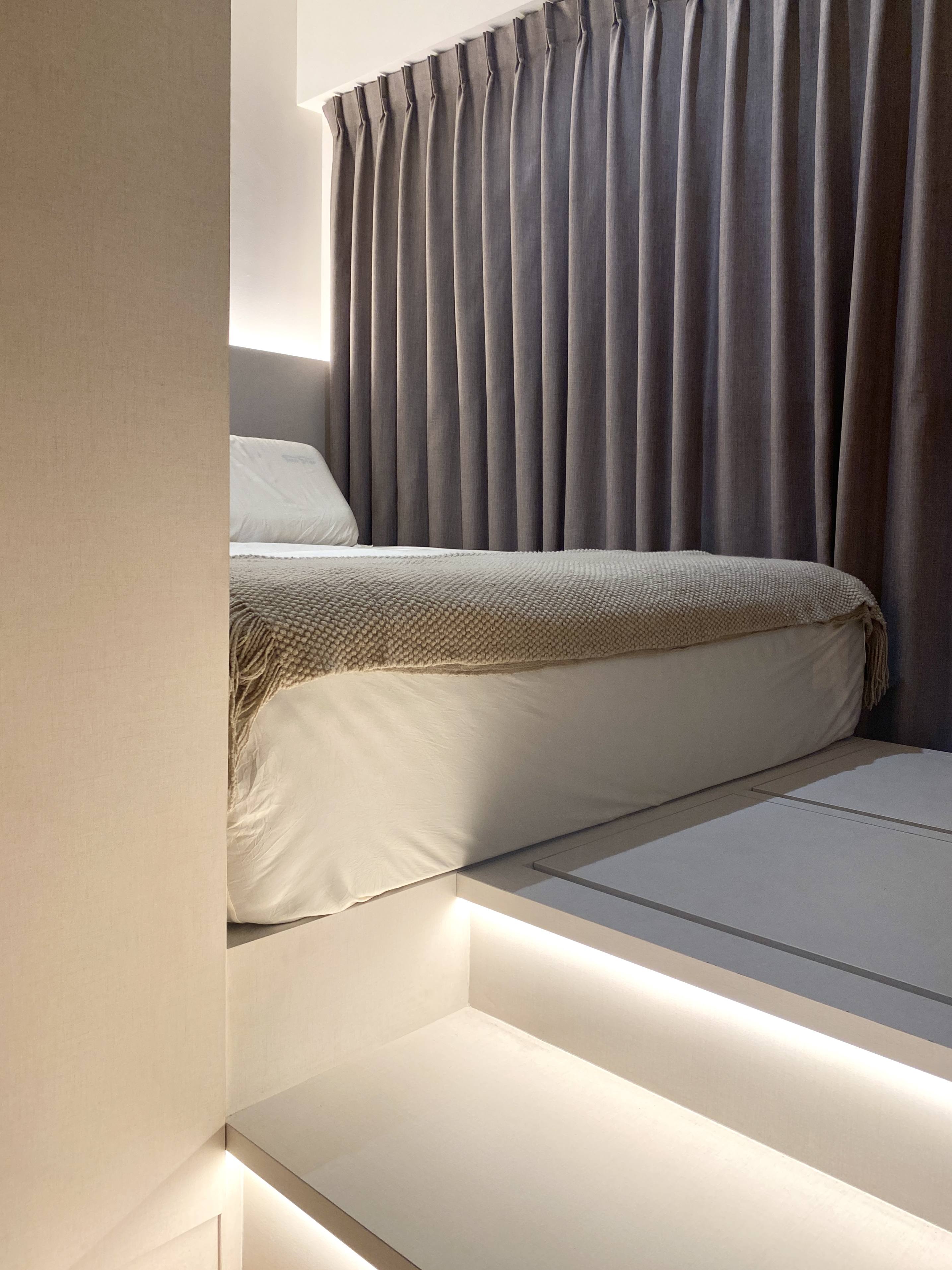 Bedroom: Maximizing Space with Platform Bed and Mini Walk in Wardrobe