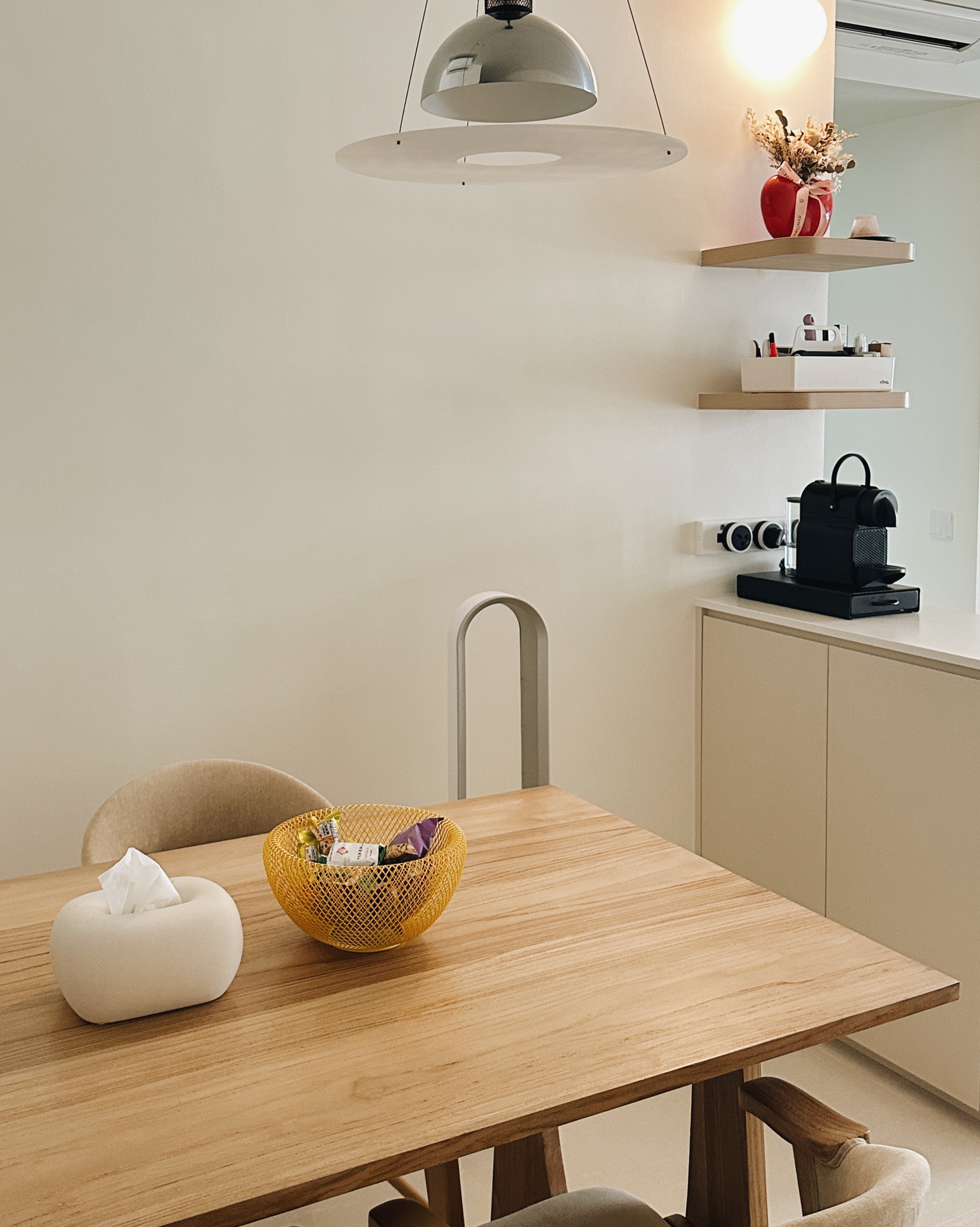 Minimalist-Aesthetics:-My-Inviting-Dining-and-Coffee-Nook