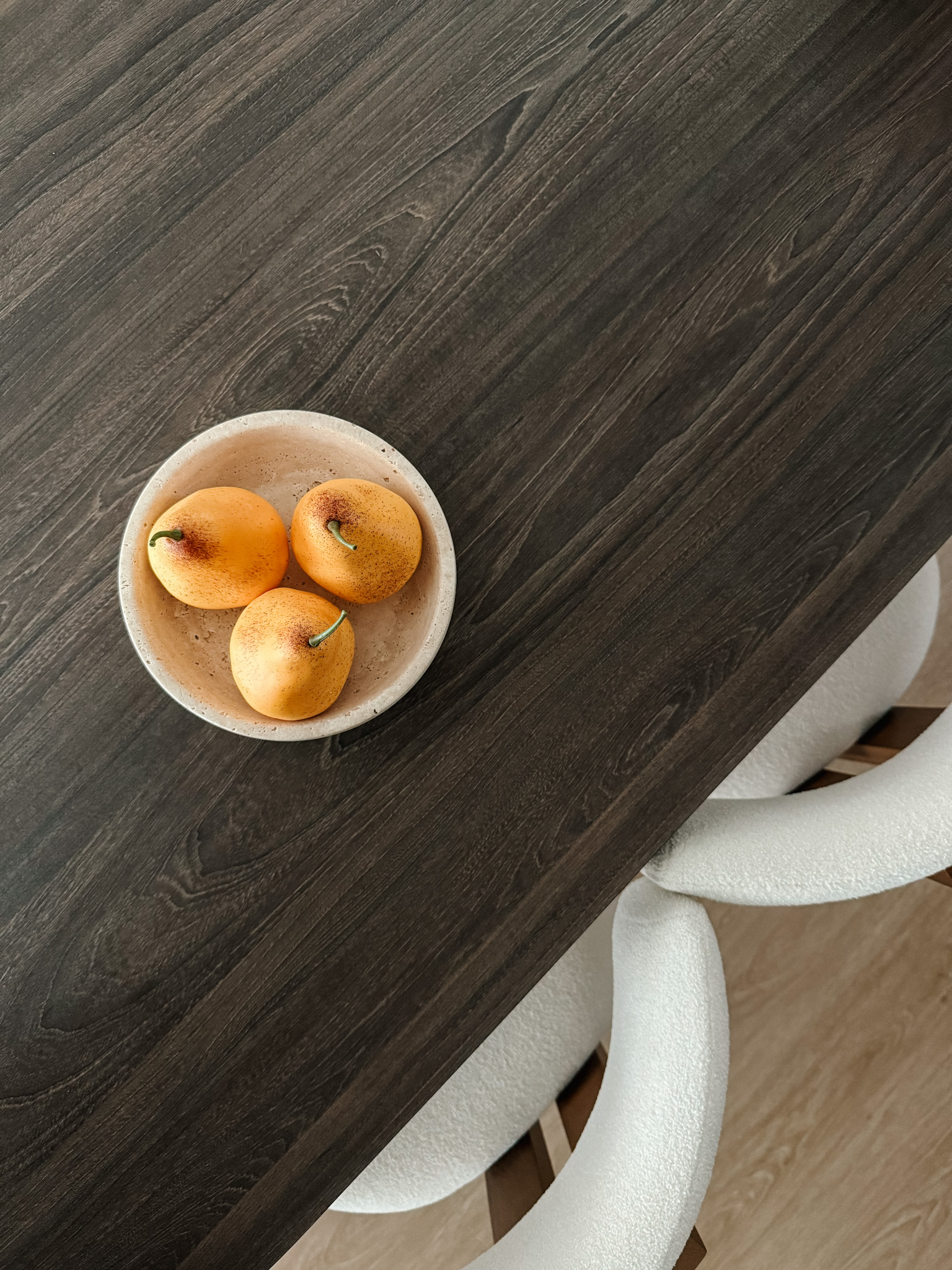 Seamless, built-in dining space designed for everyday convenience