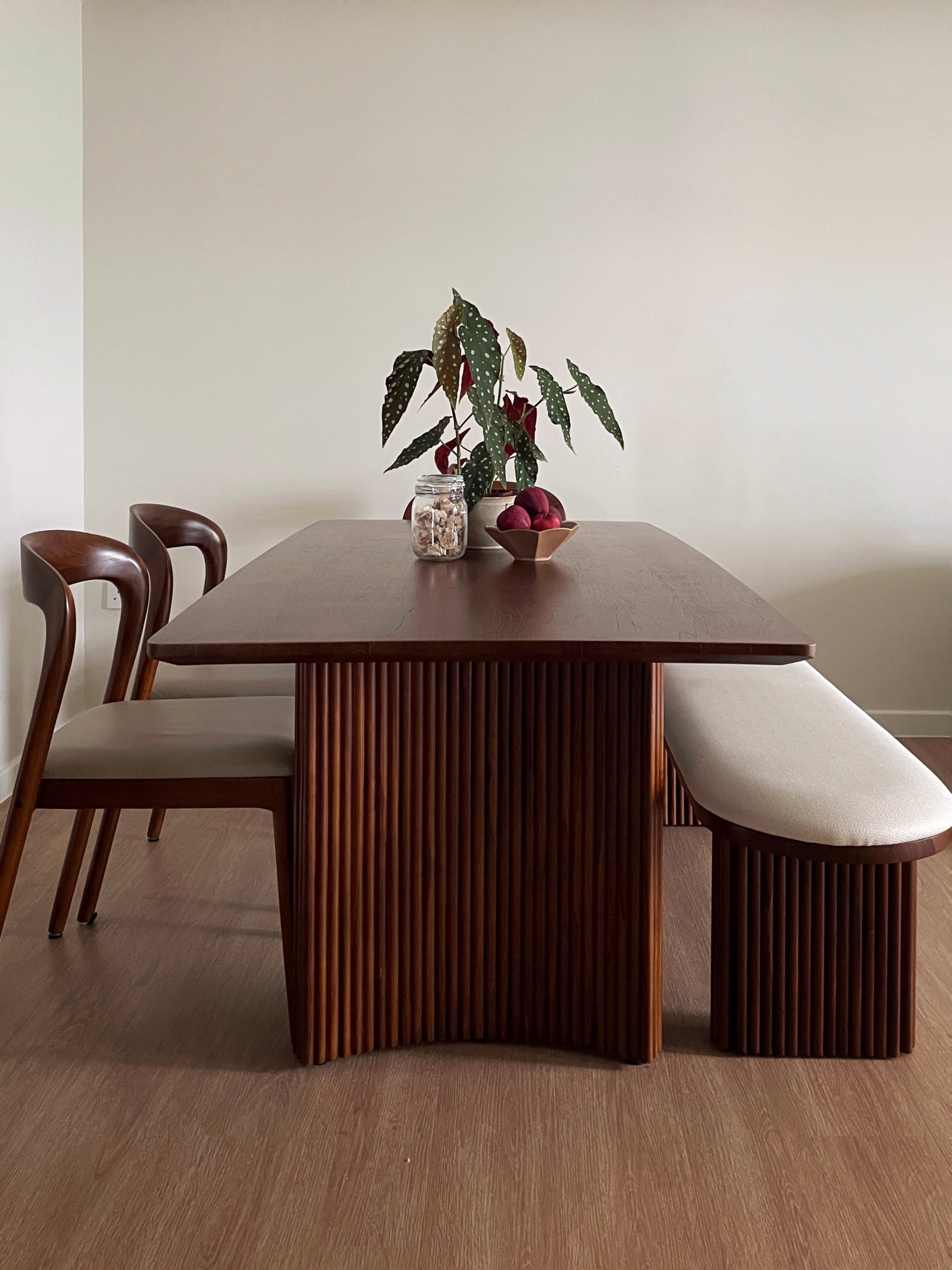 Dining: Set up for Hosting