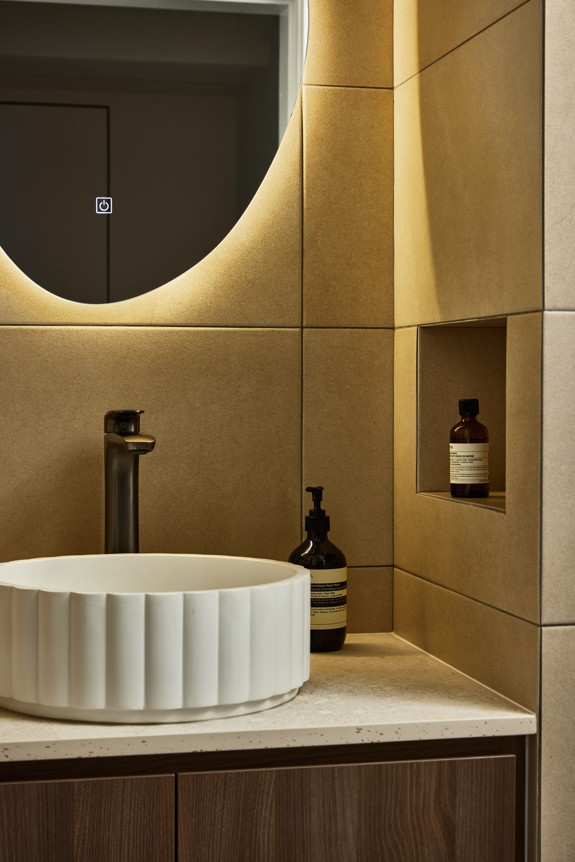 The Bathroom Diaries 🫧