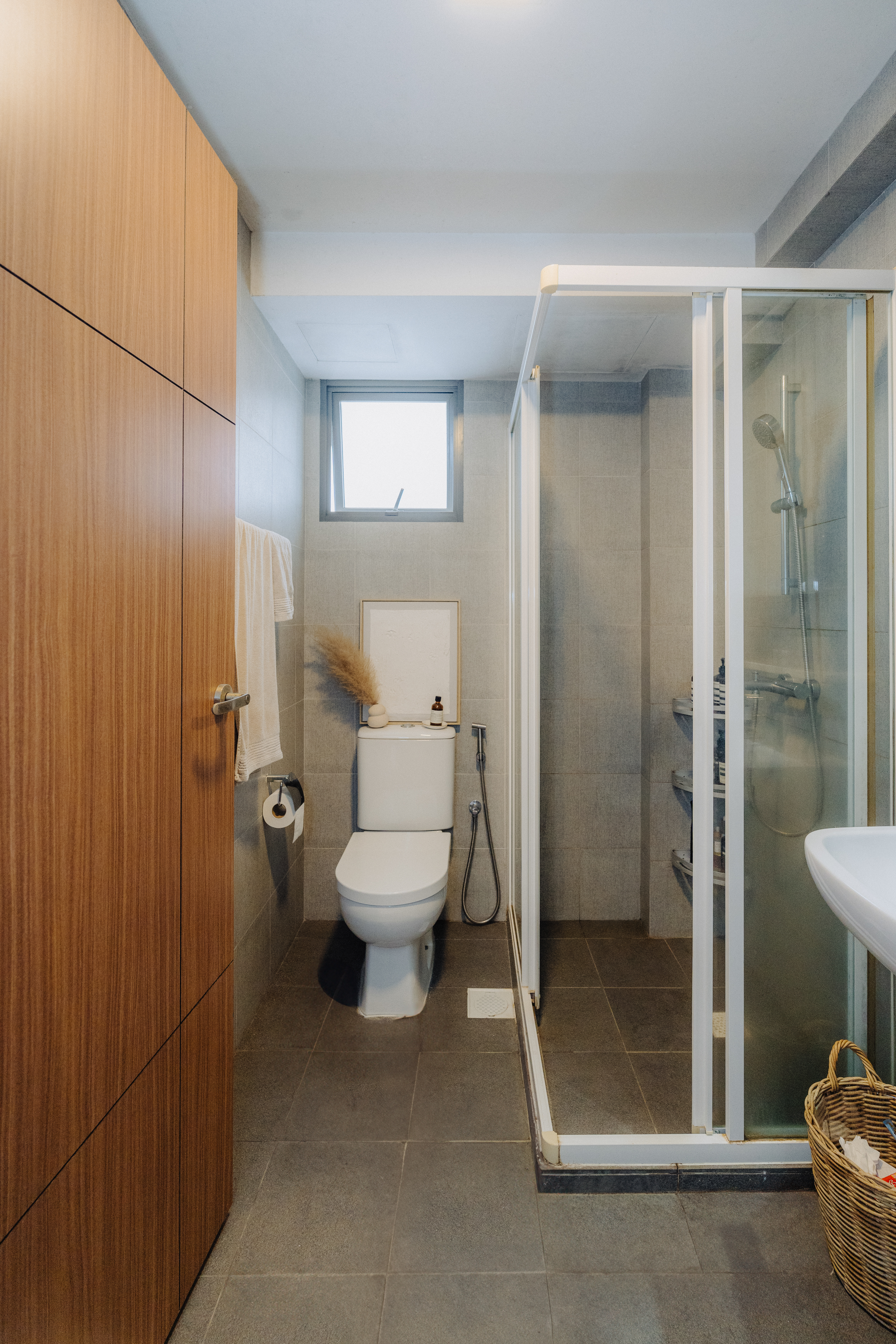 Our-Neutral-Grey-Master-Bathroom:-Styling-Tips-To-Make-It-Spa-Like