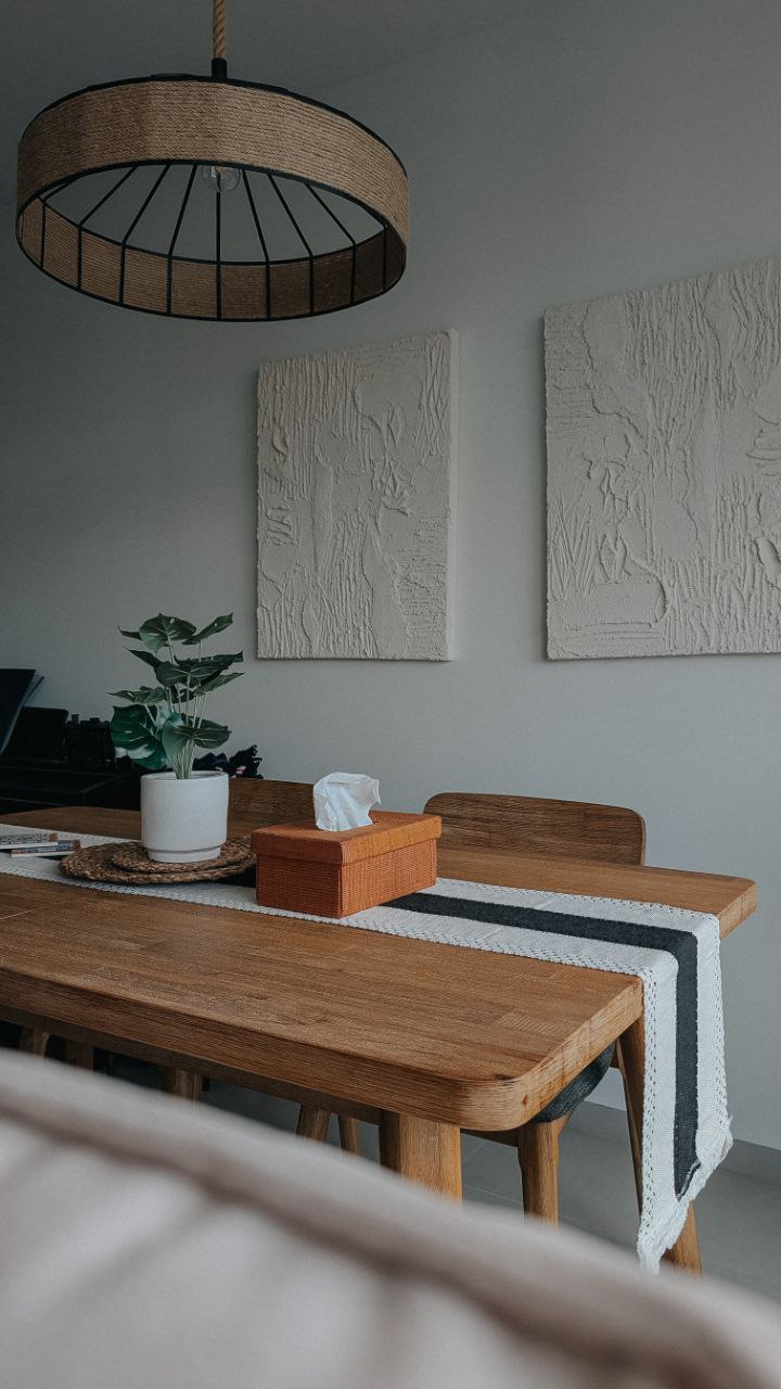 Our-dining-room:-Making-it-Mediterranean-with-organic-textures