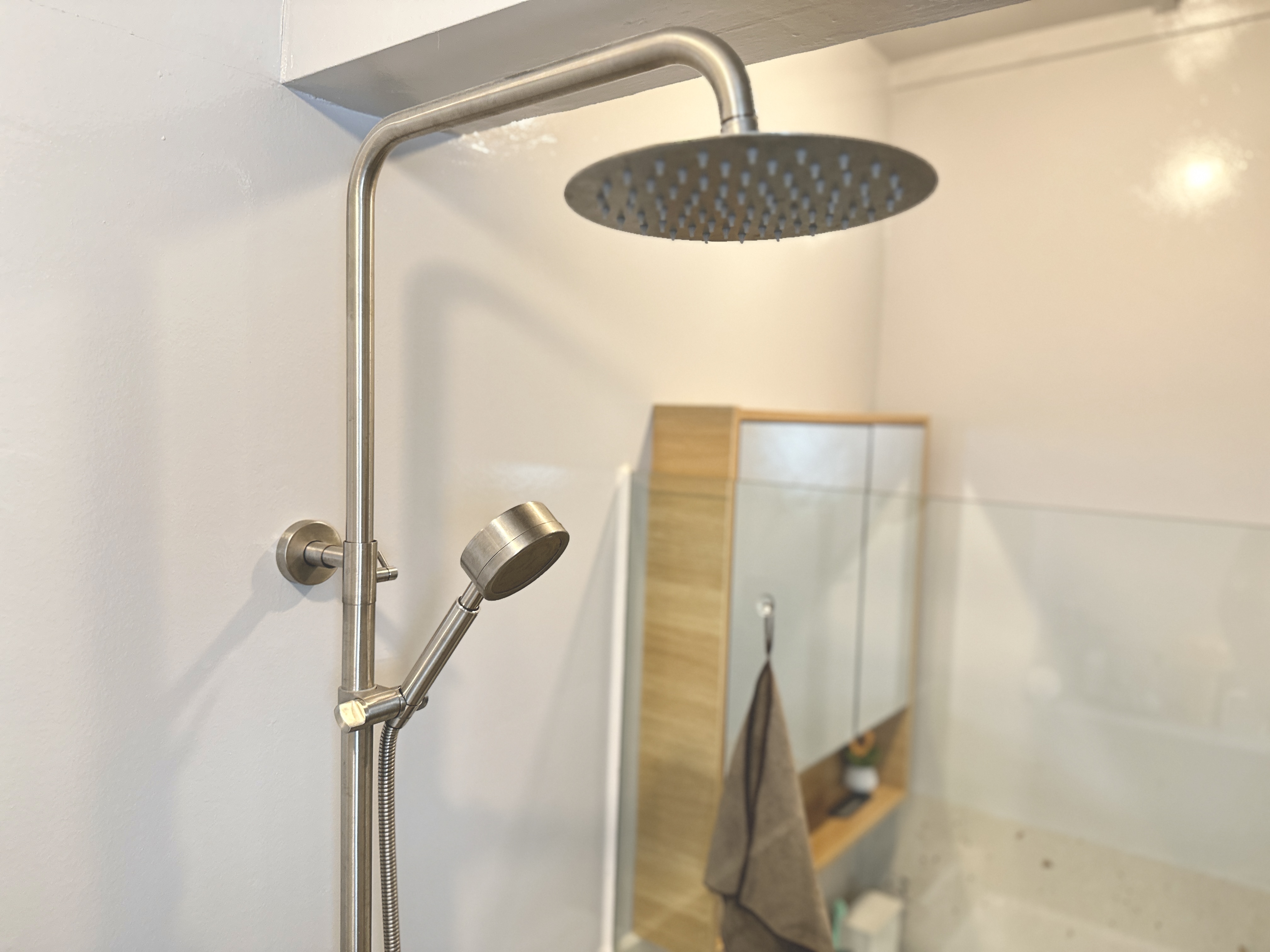 A 3-Room HDB Japandi-inspired Bathroom with a Bathtub!